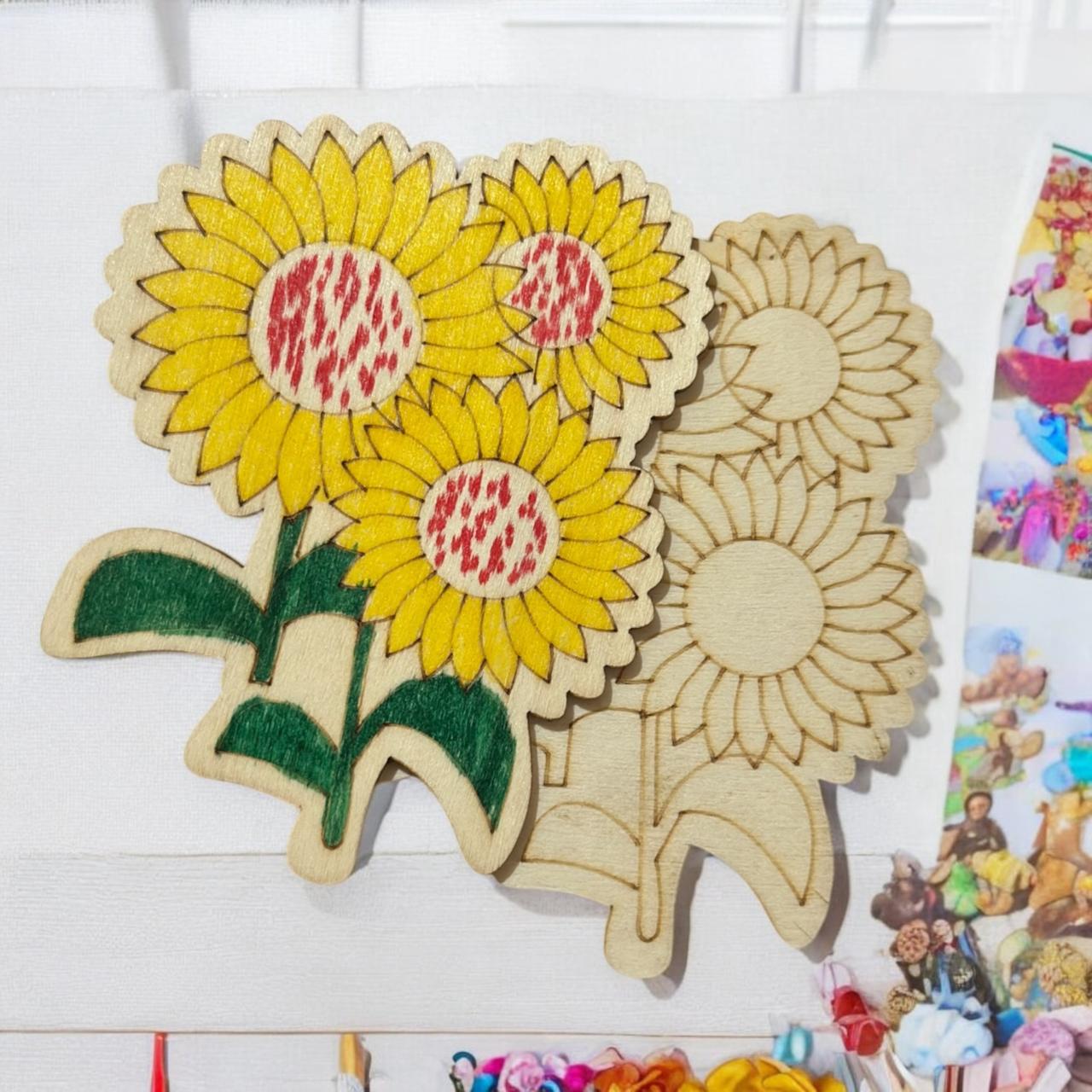 12 Sets para Pintar en Madera, Figuras y Plumones $8.9 c/u