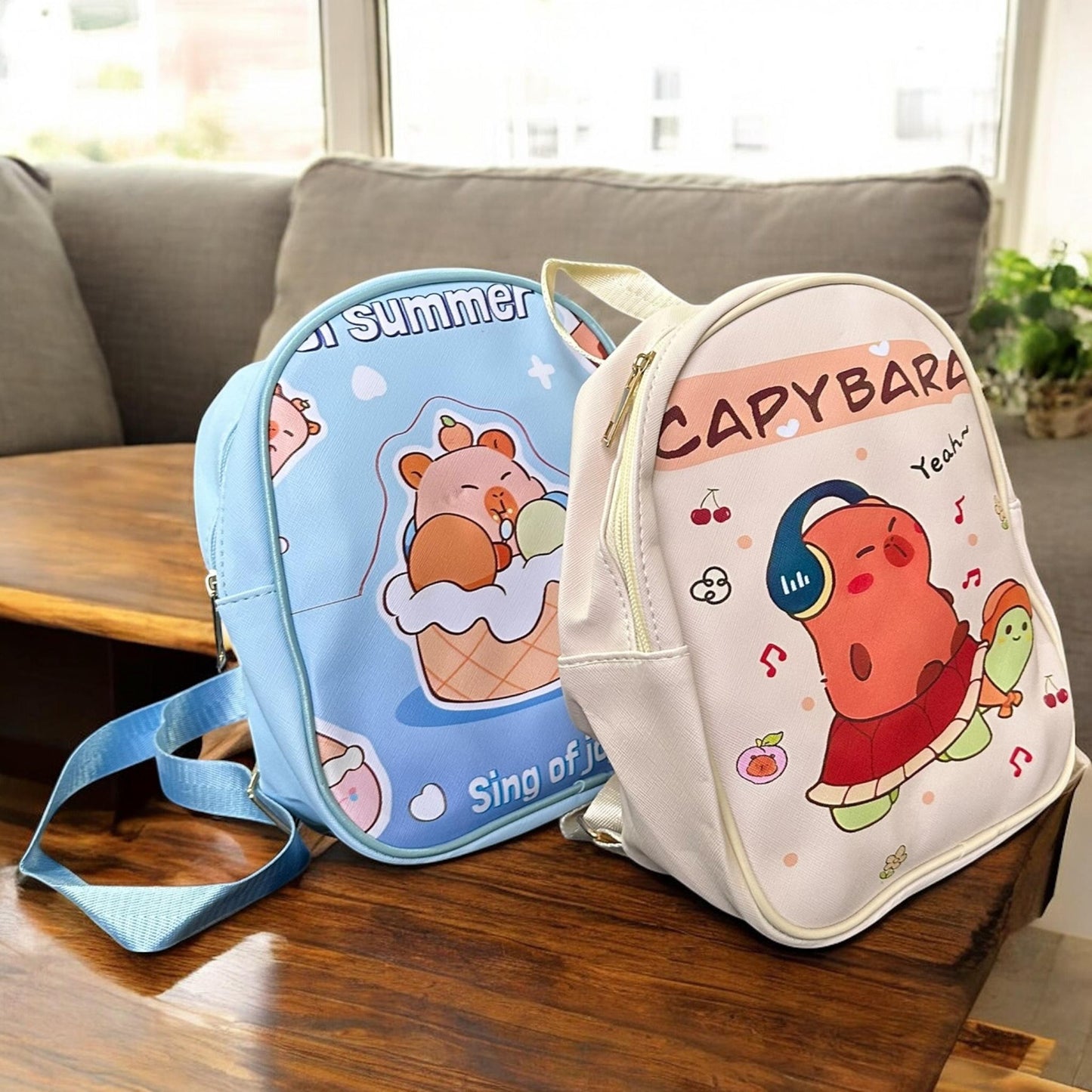 Mochila Capibara Pequeña Colores