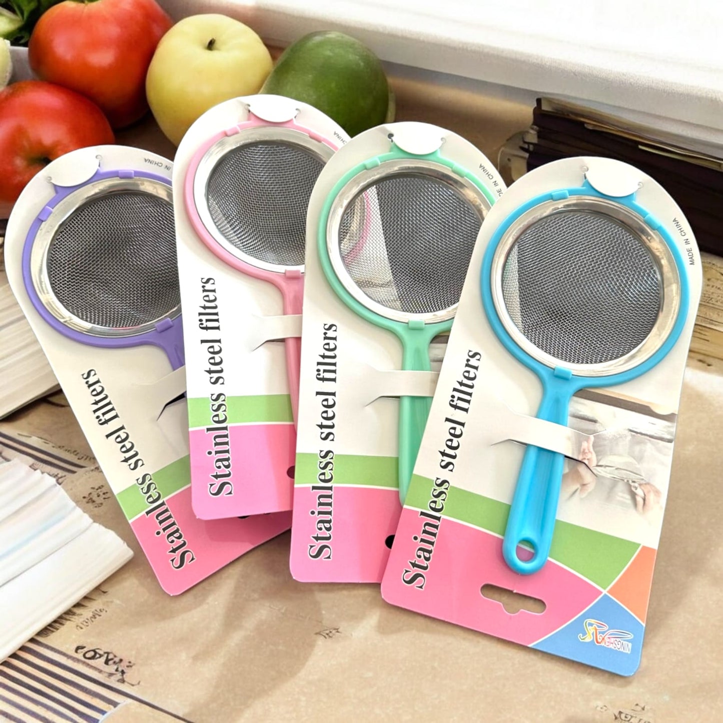 6 Coladores de metal con mago de colores $13.9 c/u