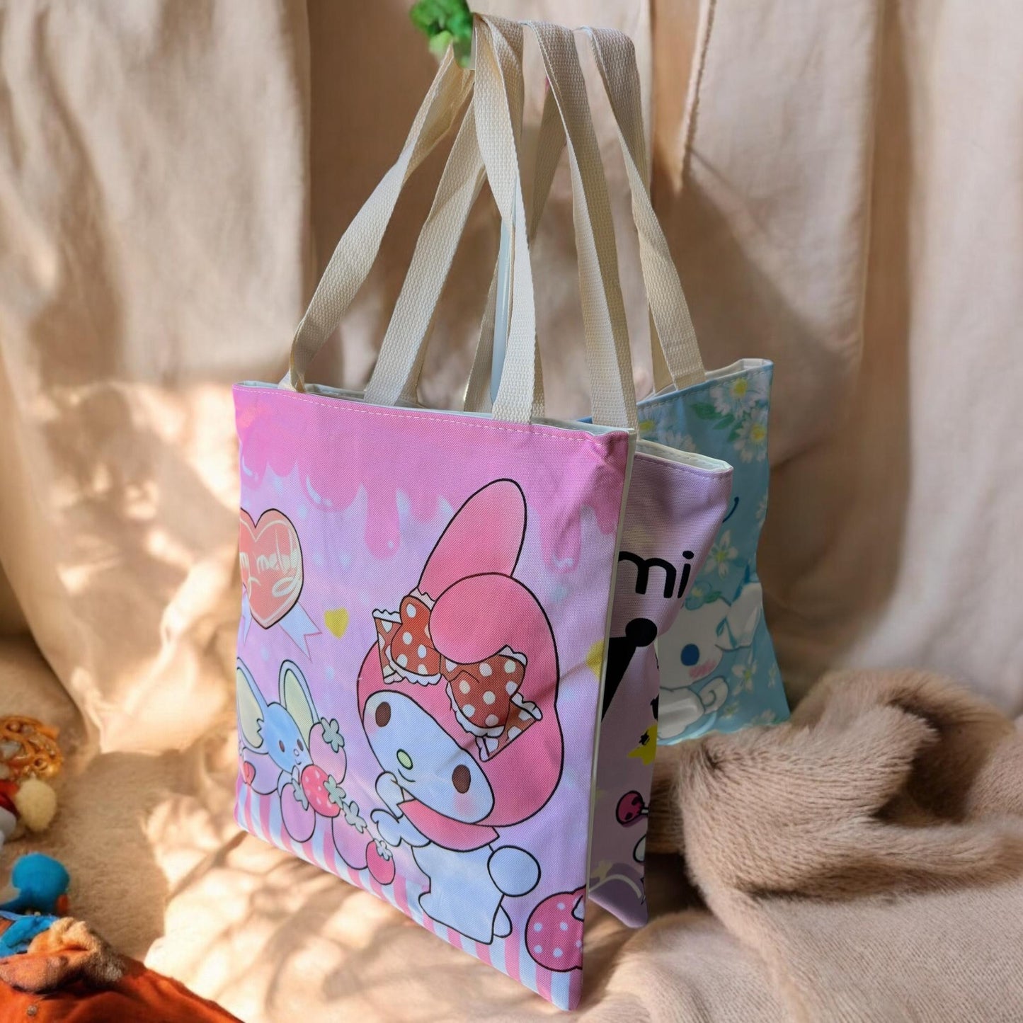 6 Bolsa Sanrio tipo Tote con Cierre $39 c/u