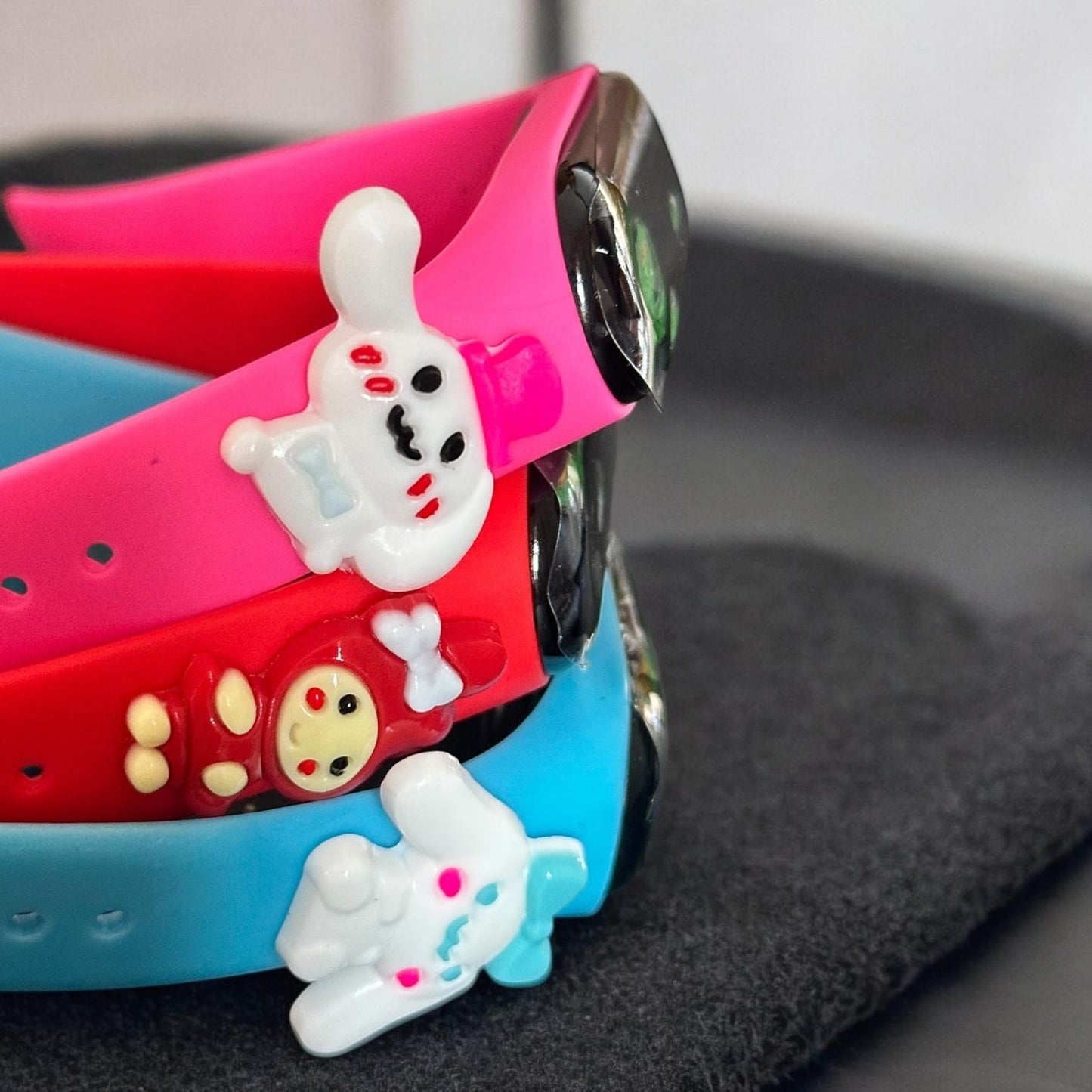 10 Relojs digital Sanrio pulseras $13.9 c/u