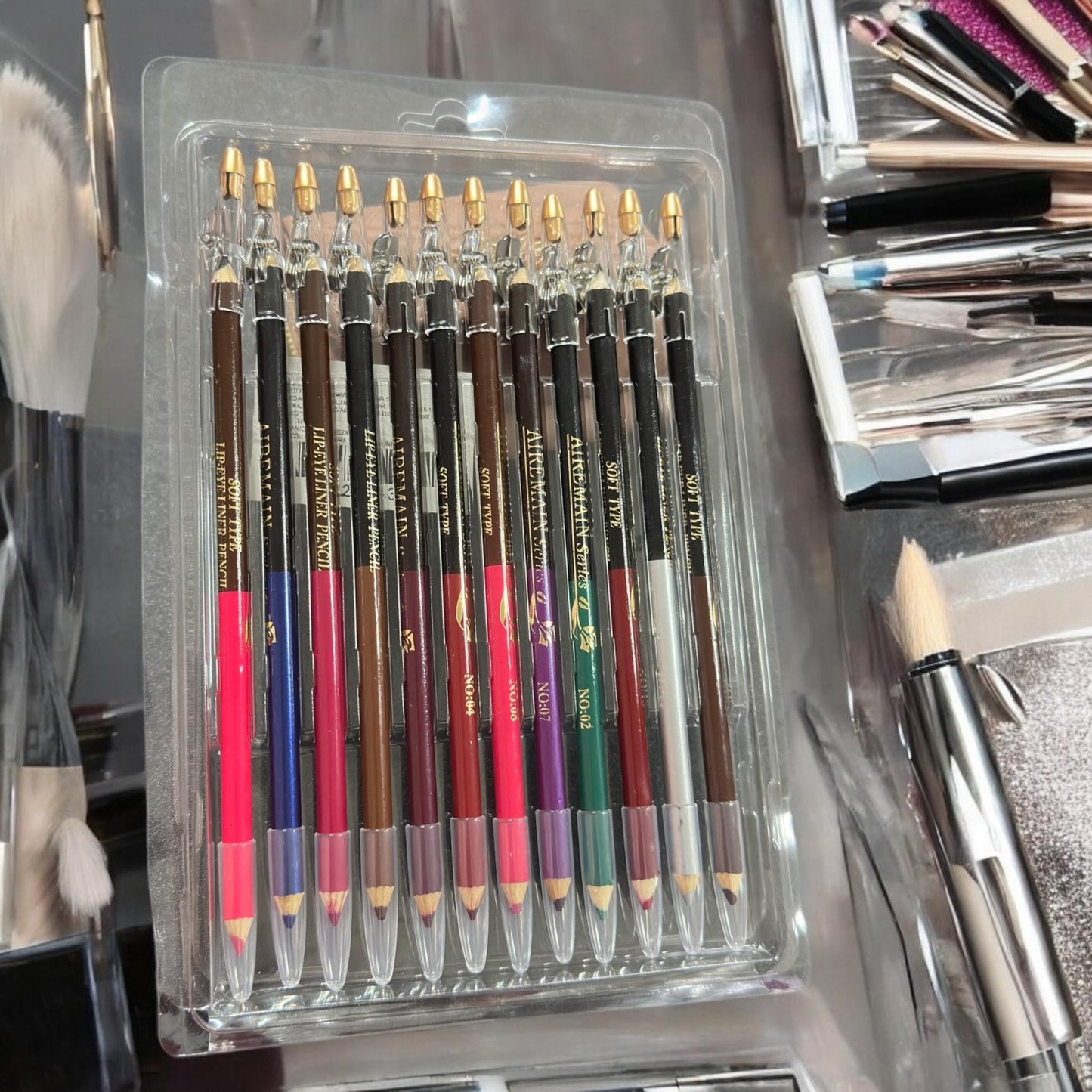 Sets de 12 Delineadores Dobles, para Ojos y Labios