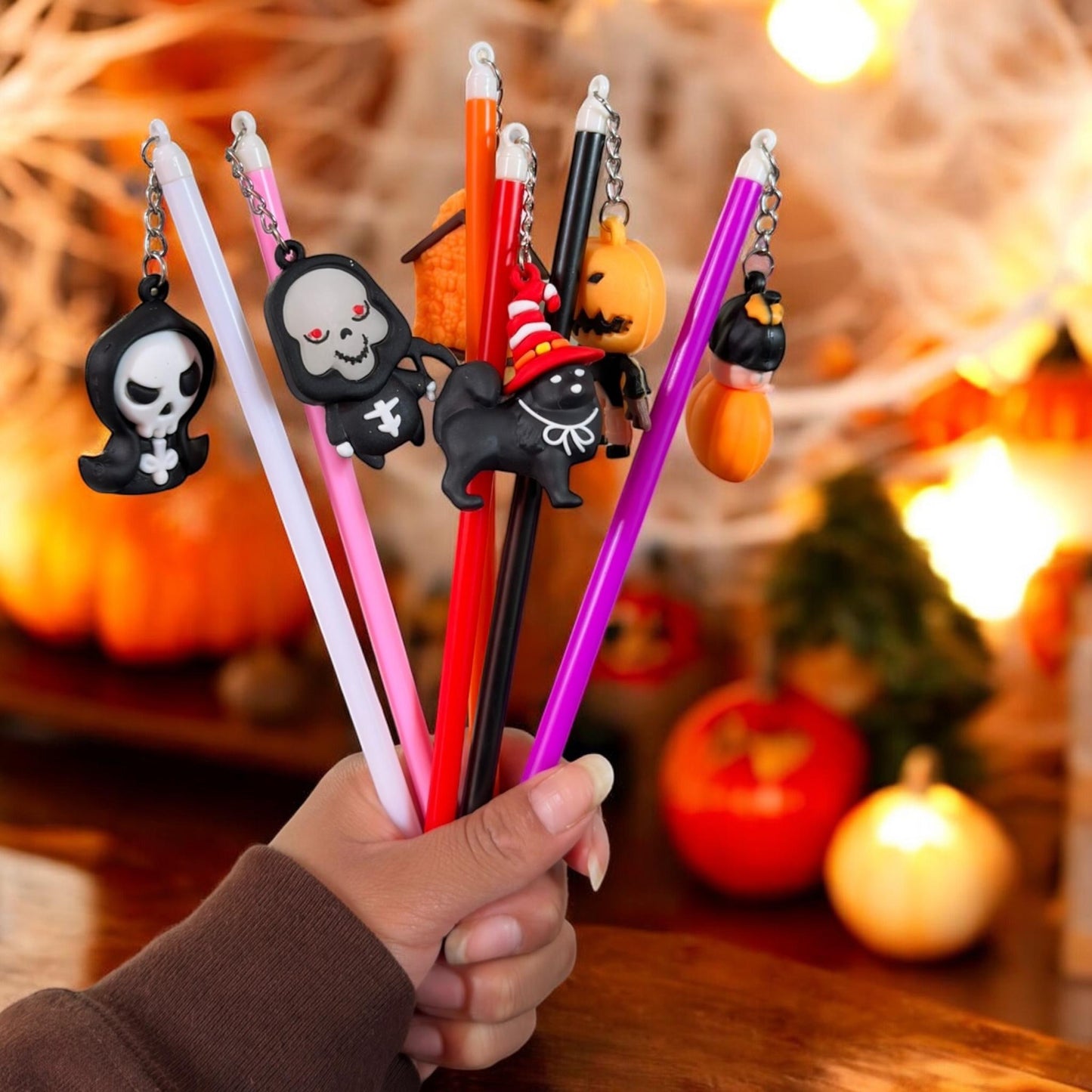 12 Lapiceros con Dijes Halloween 3D $7.3 c/u