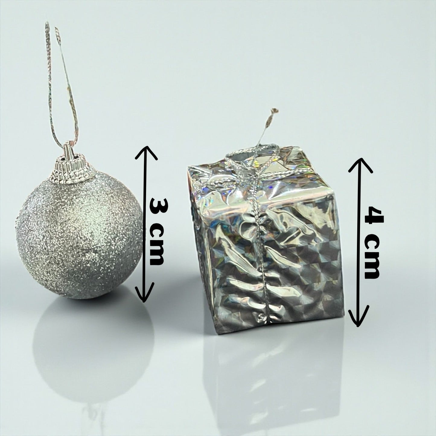 Estuche 12 esferas y cajitas decorativas Navideñas