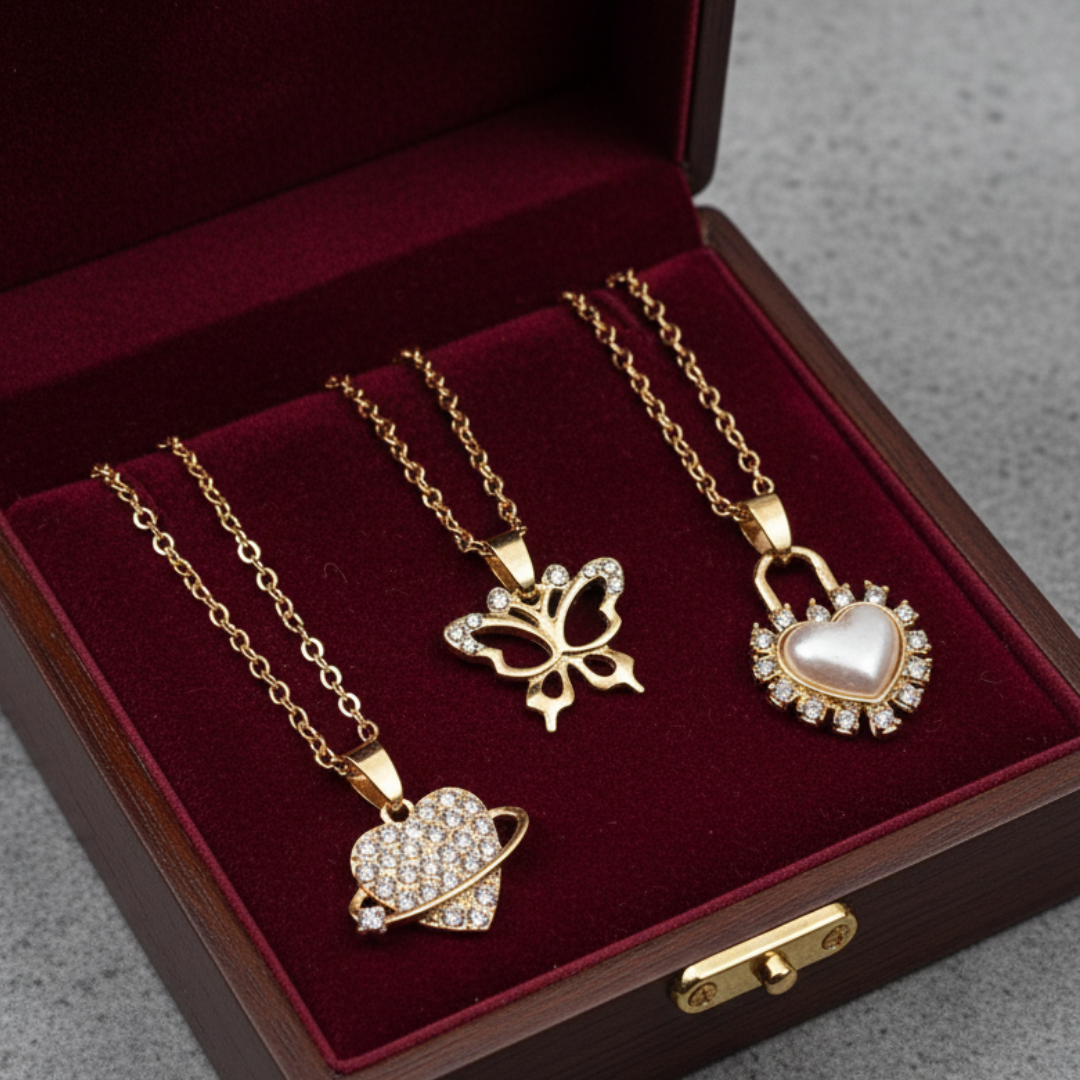 12 Collares con dije brillos $6.12 c/u