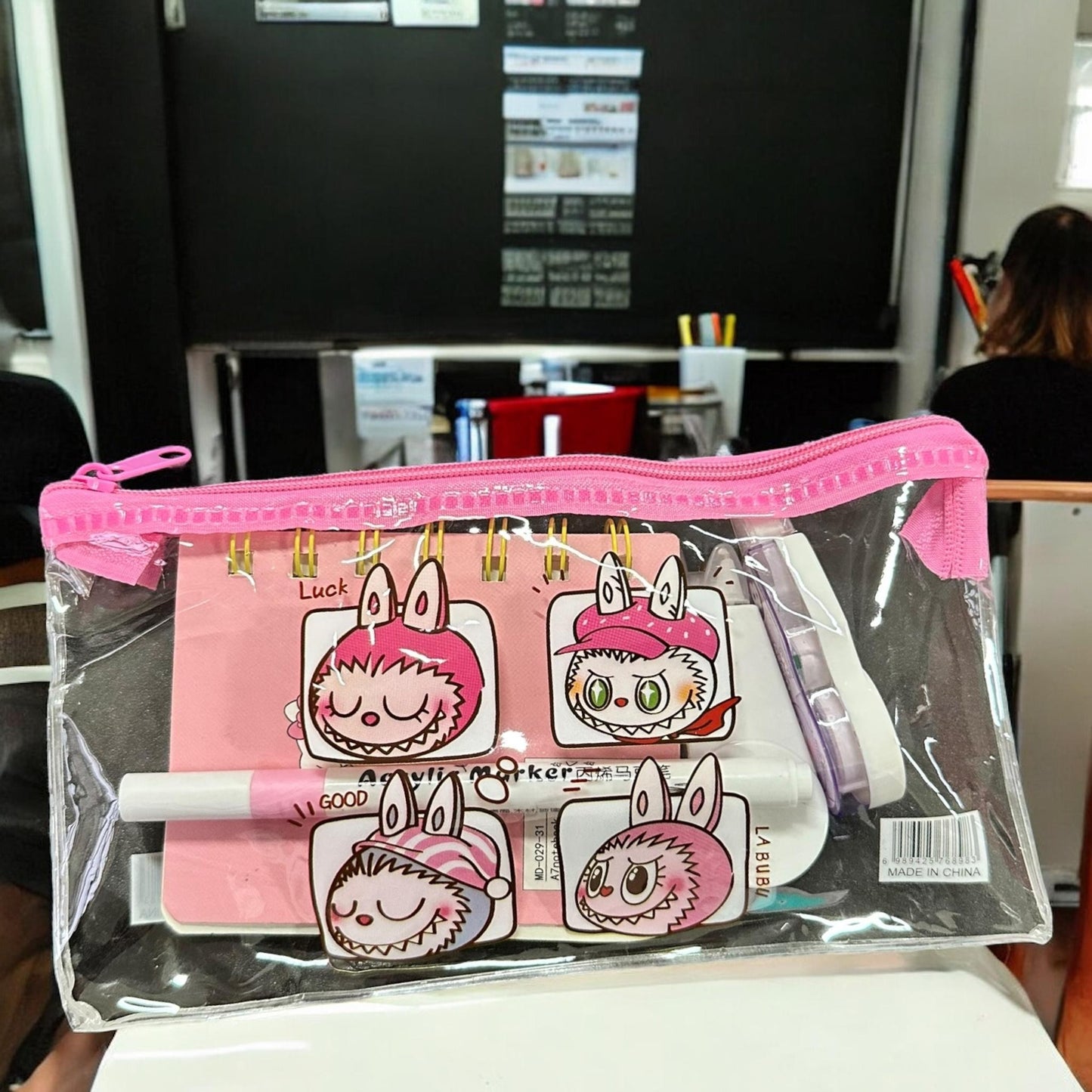 12 Lapiceras Labubu de Plastico con Cierre $5.8 c/u