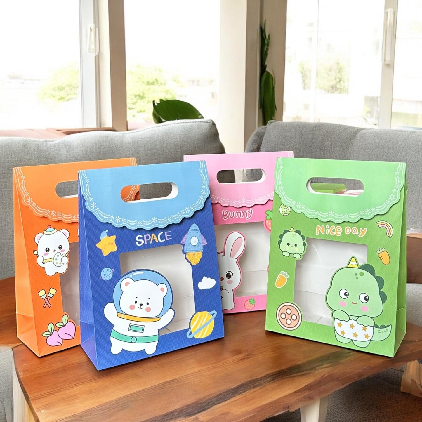 12 Bolsas de Regalo con Ventanilla y Velcro Mediana  $7.2 c/u