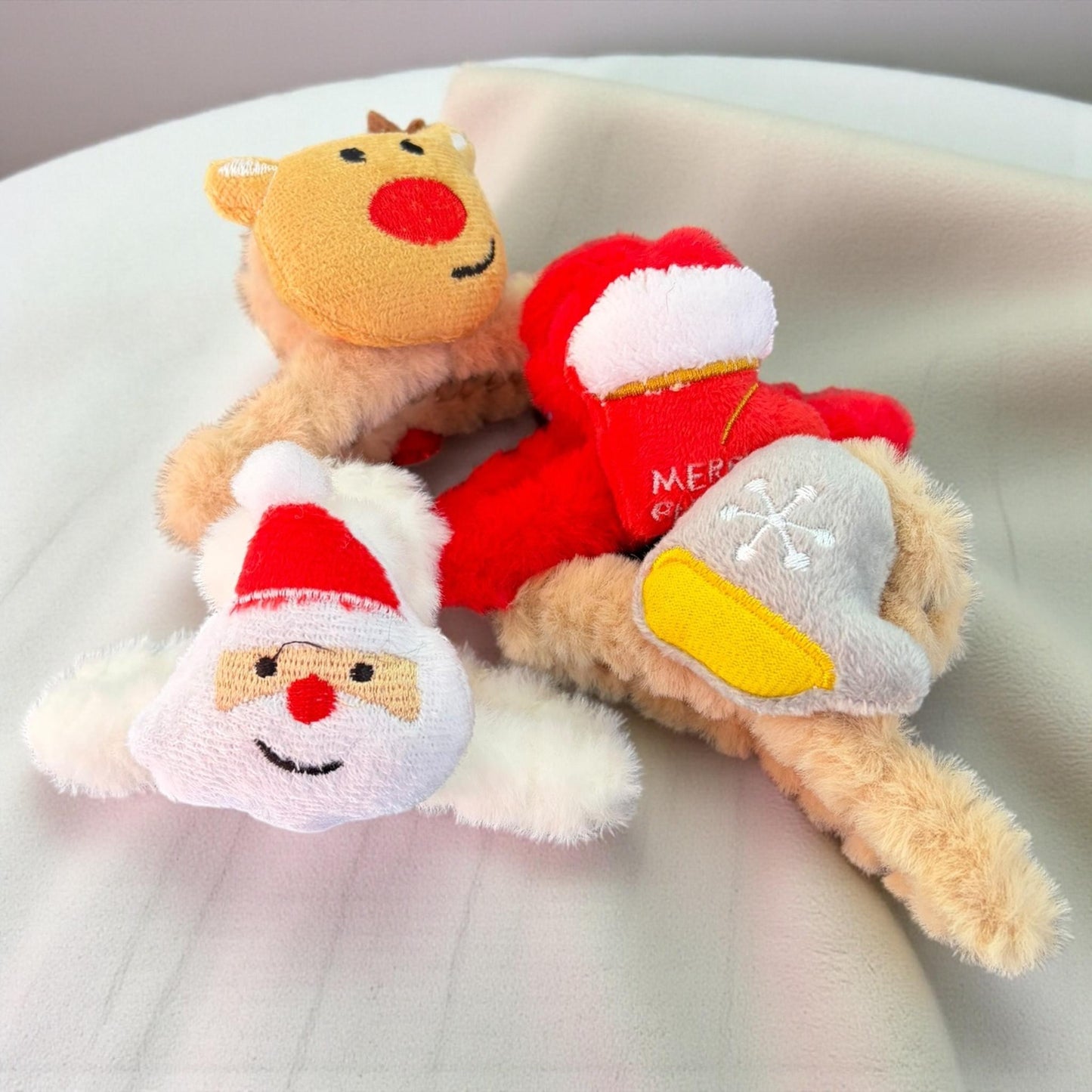12 Pinzas Navideñas Peluche 3D $15. c/u