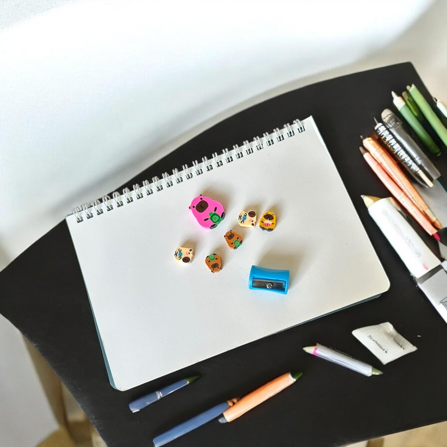 12 Sets de Papeleria Gomas y Sacapuntas $4.95 c/u