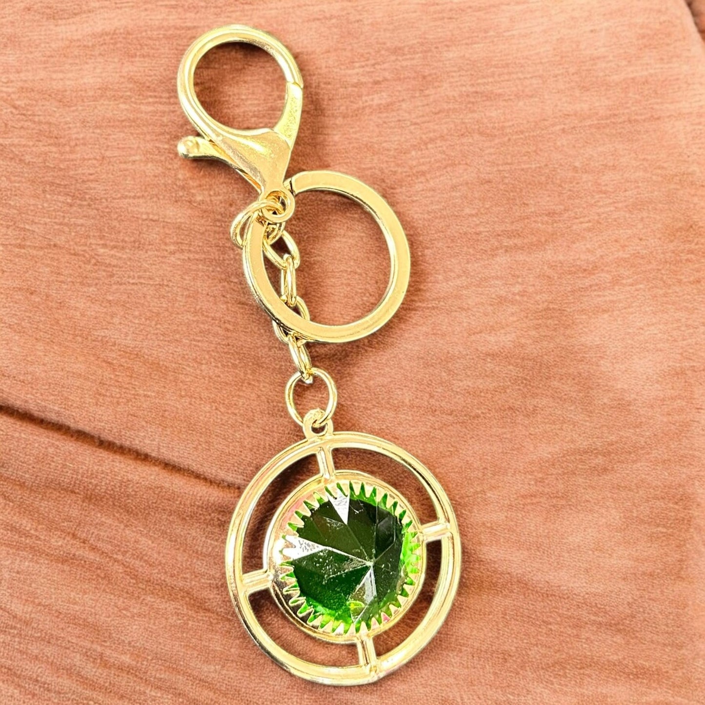 12 Llaveros Piedra Hermosa Dorados $5.9 c/u