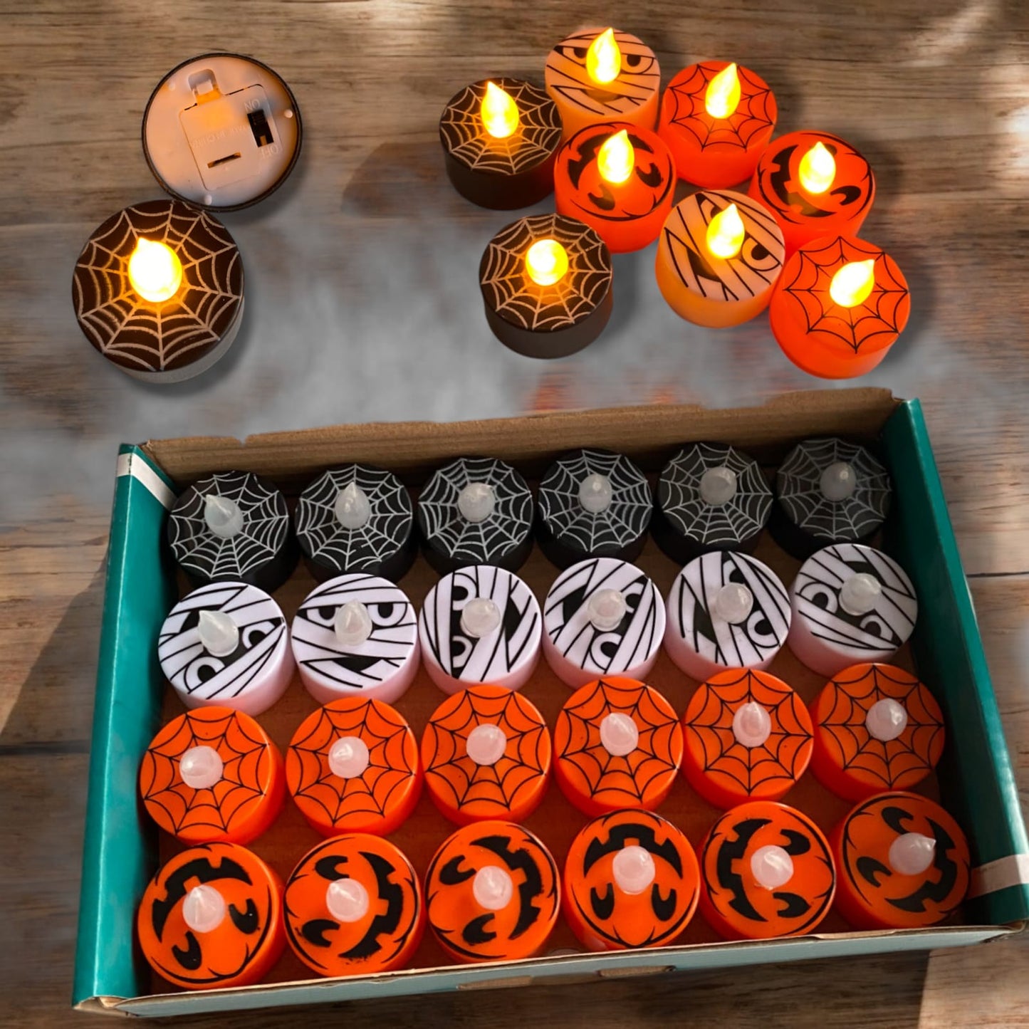 24 Velitas Halloween diferentes diseños $5.7 c/u