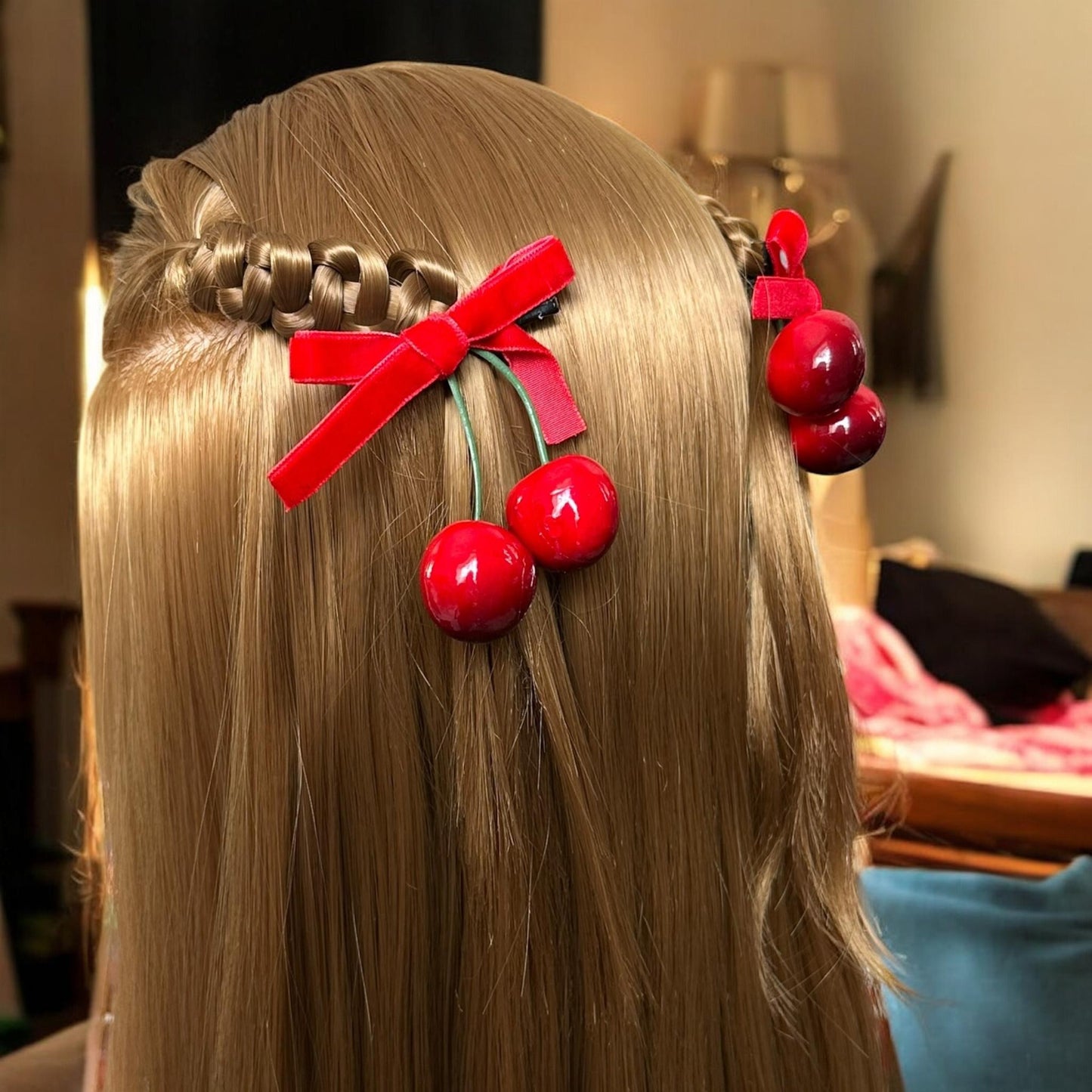 12 Pares de Moñitos Cereza $11.5 c/u