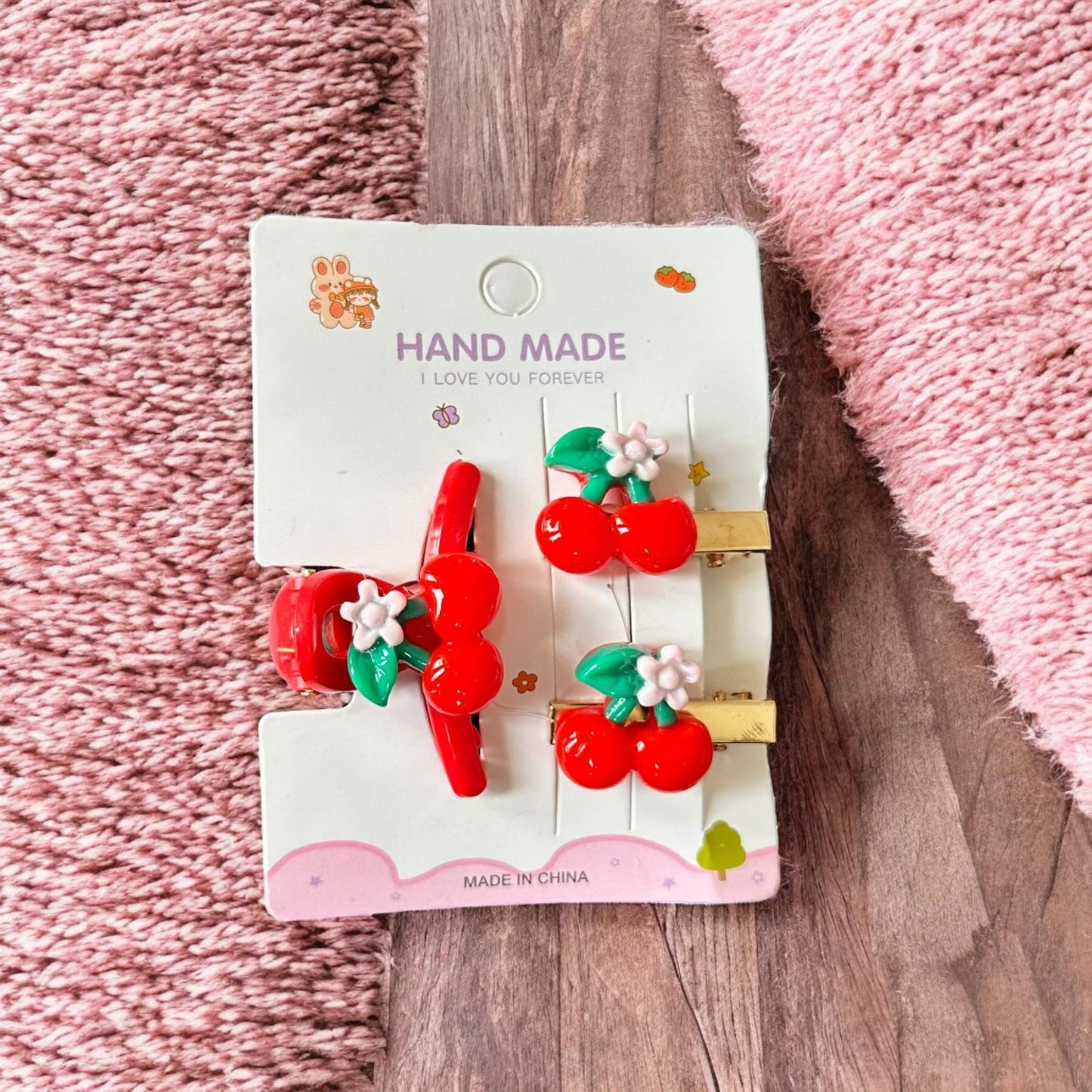 12 Sets Mini Pinzas Cereza y Pasadores $11.5 c/u