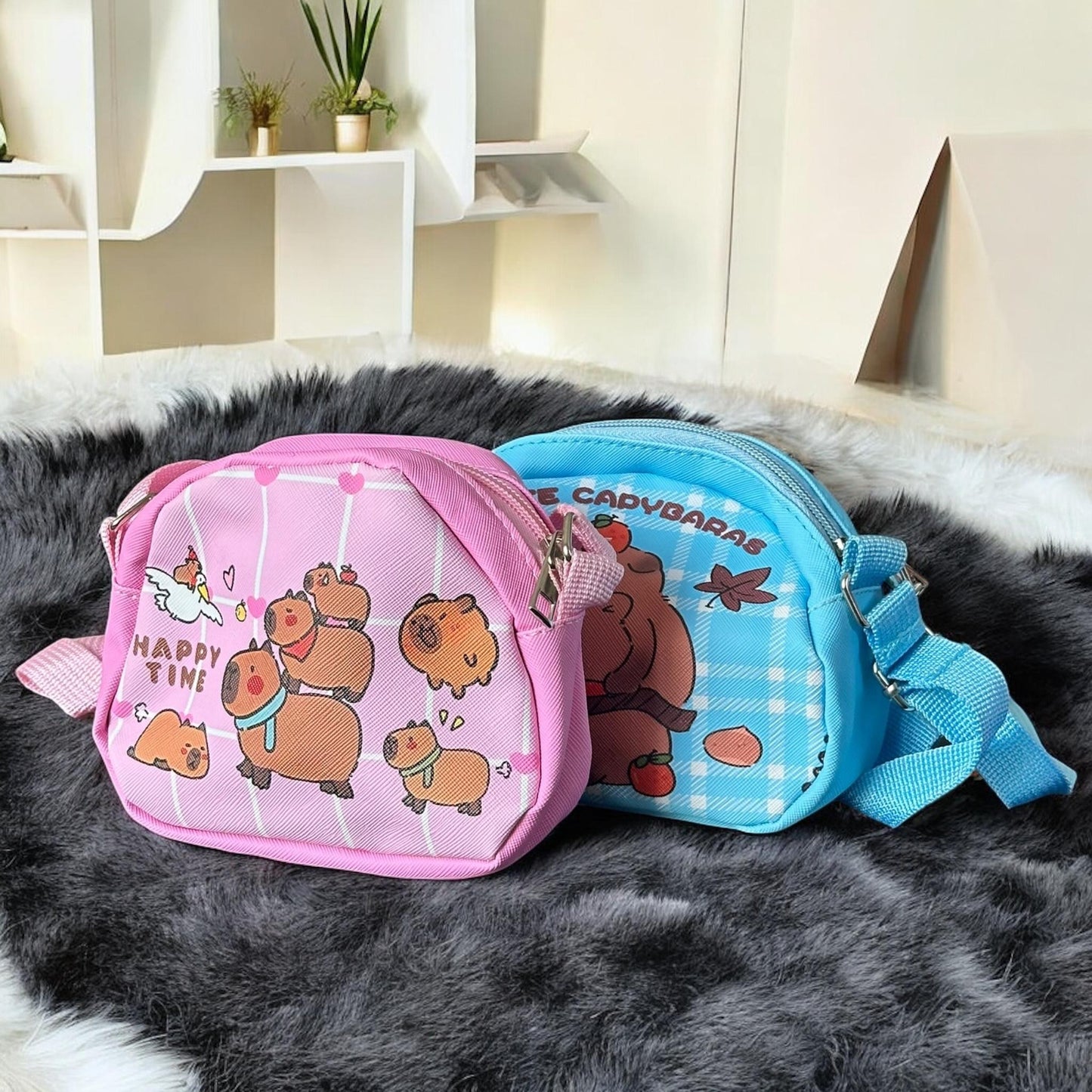 3 Bolsita Capibara Tipo Piel  $34 c/u