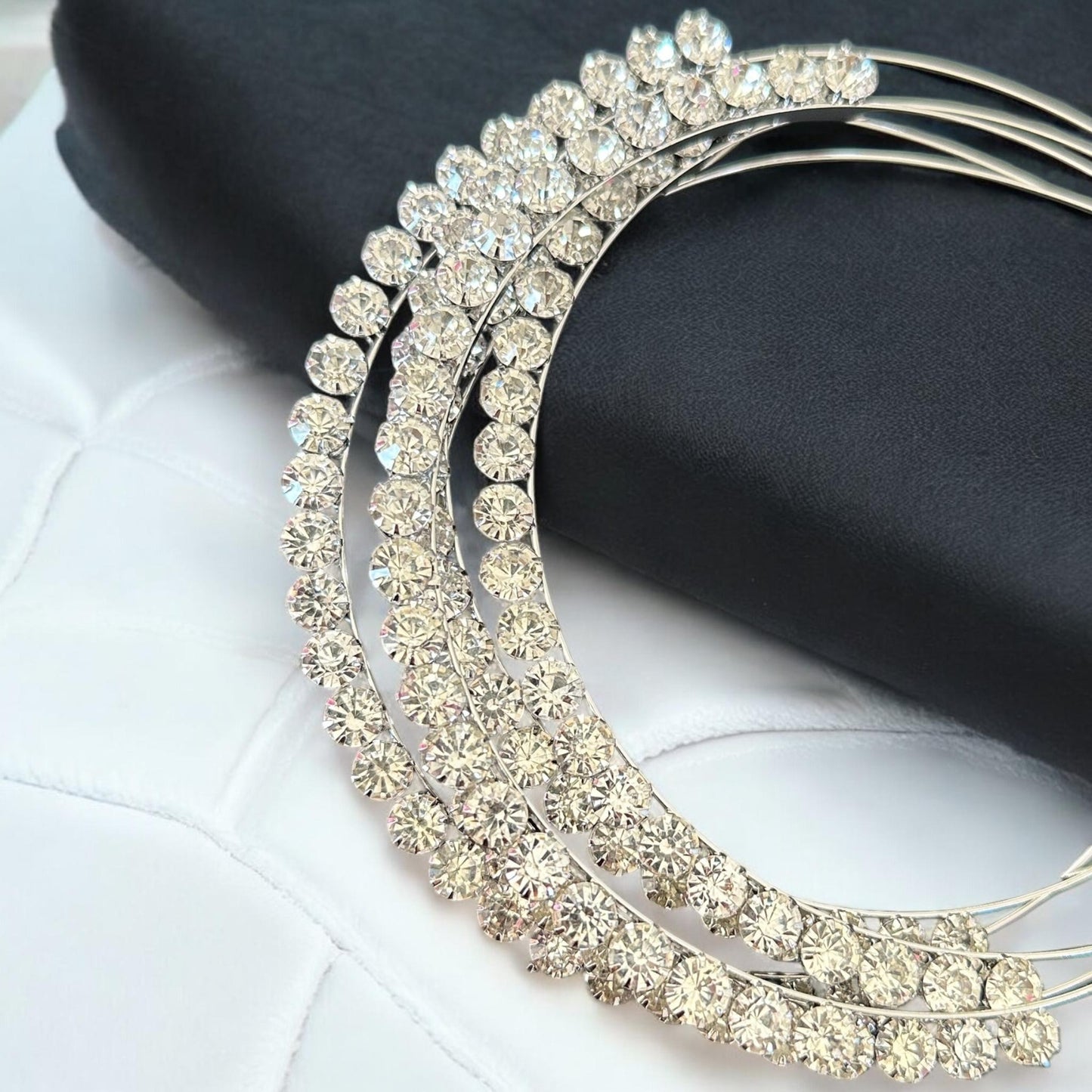 12 Diademas Premium Perlas/Pedreía  $9.75 c/u