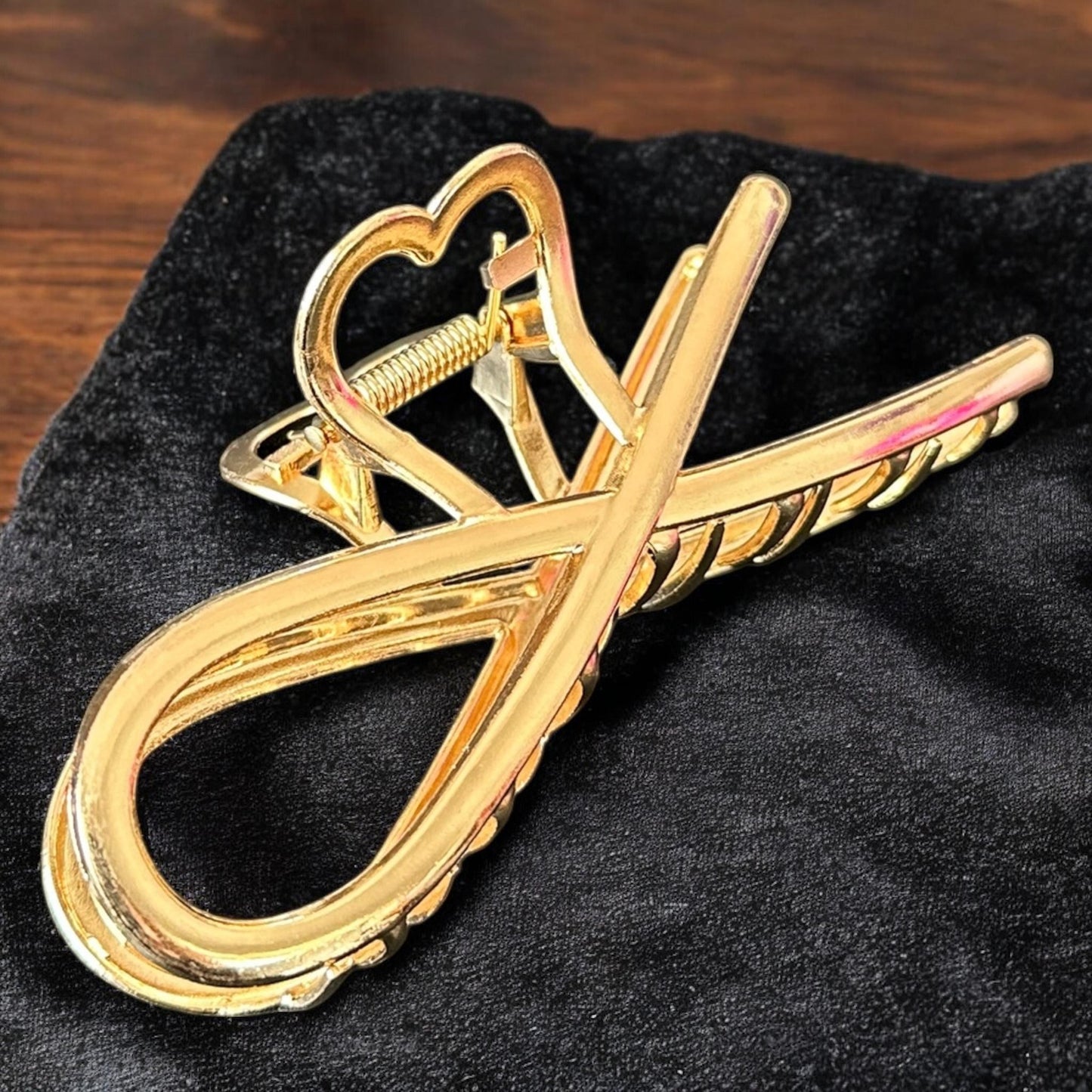 12 Pinzas Doradas Figuras metalicas Grandes $19 c/u