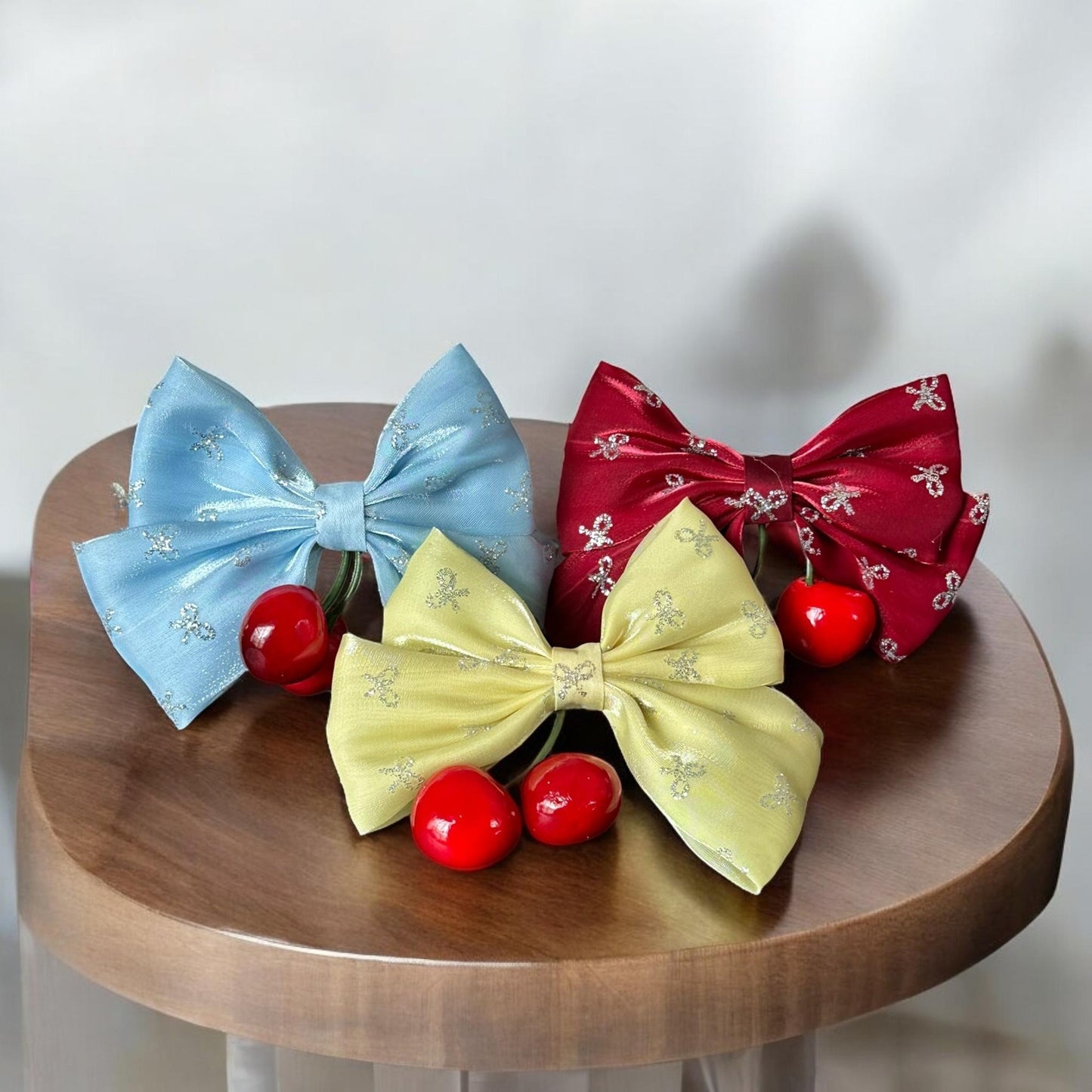 12 Moños Brillos/Pedreria Creza Colores $14 c/u