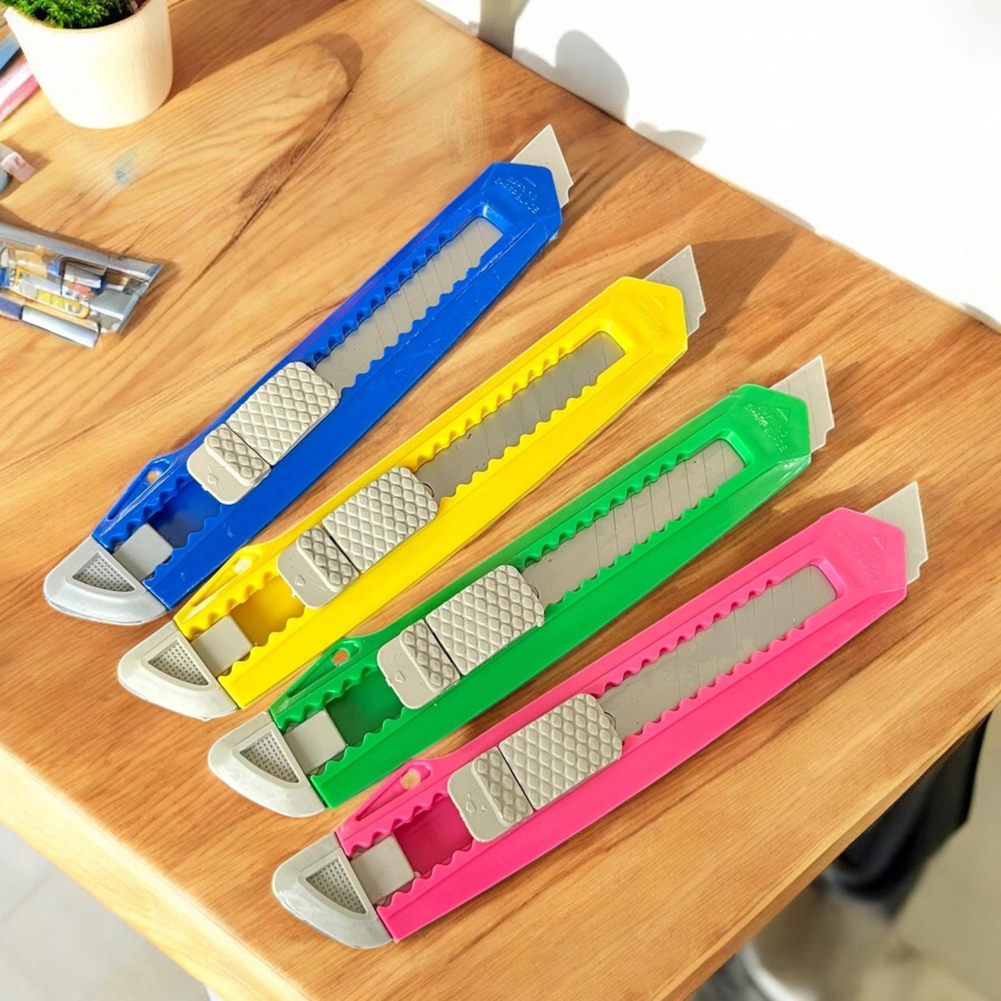 24 Cutters Colores Grandes $4.5 c/u