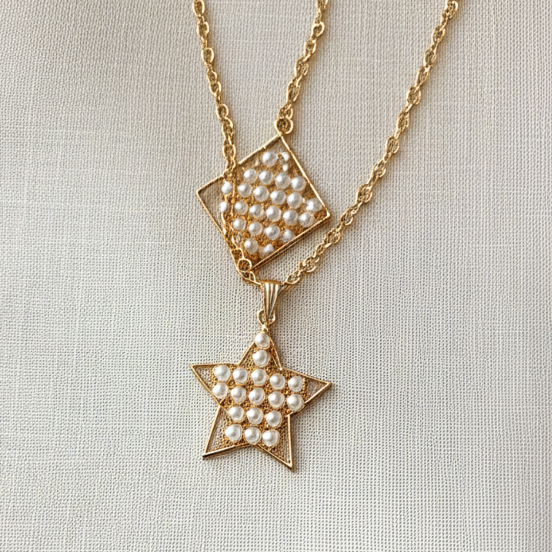 12 Collares con perlas diseños $7.48 c/u