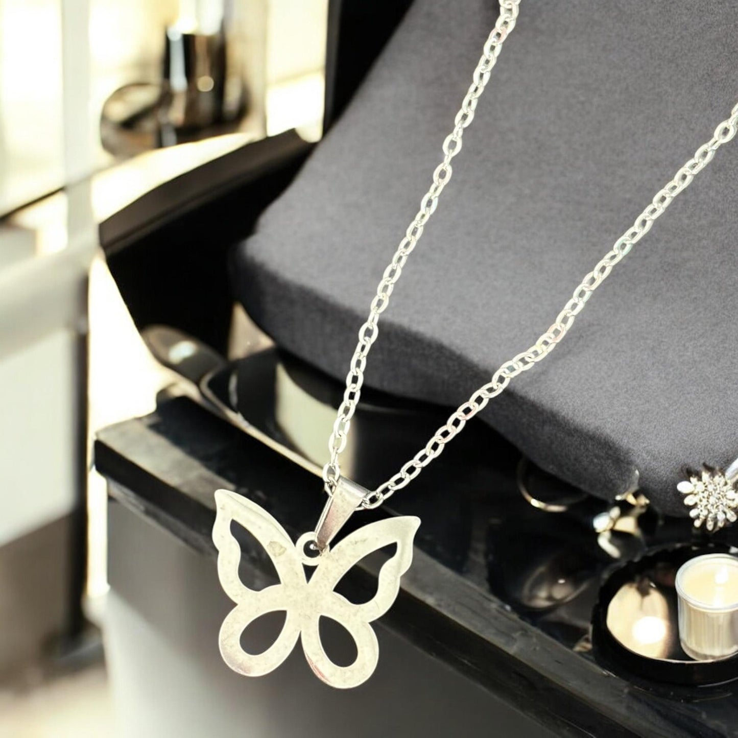 12 Collares con Dije Figuras Dorados/Plateados Acero Inoxidable $9 c/u