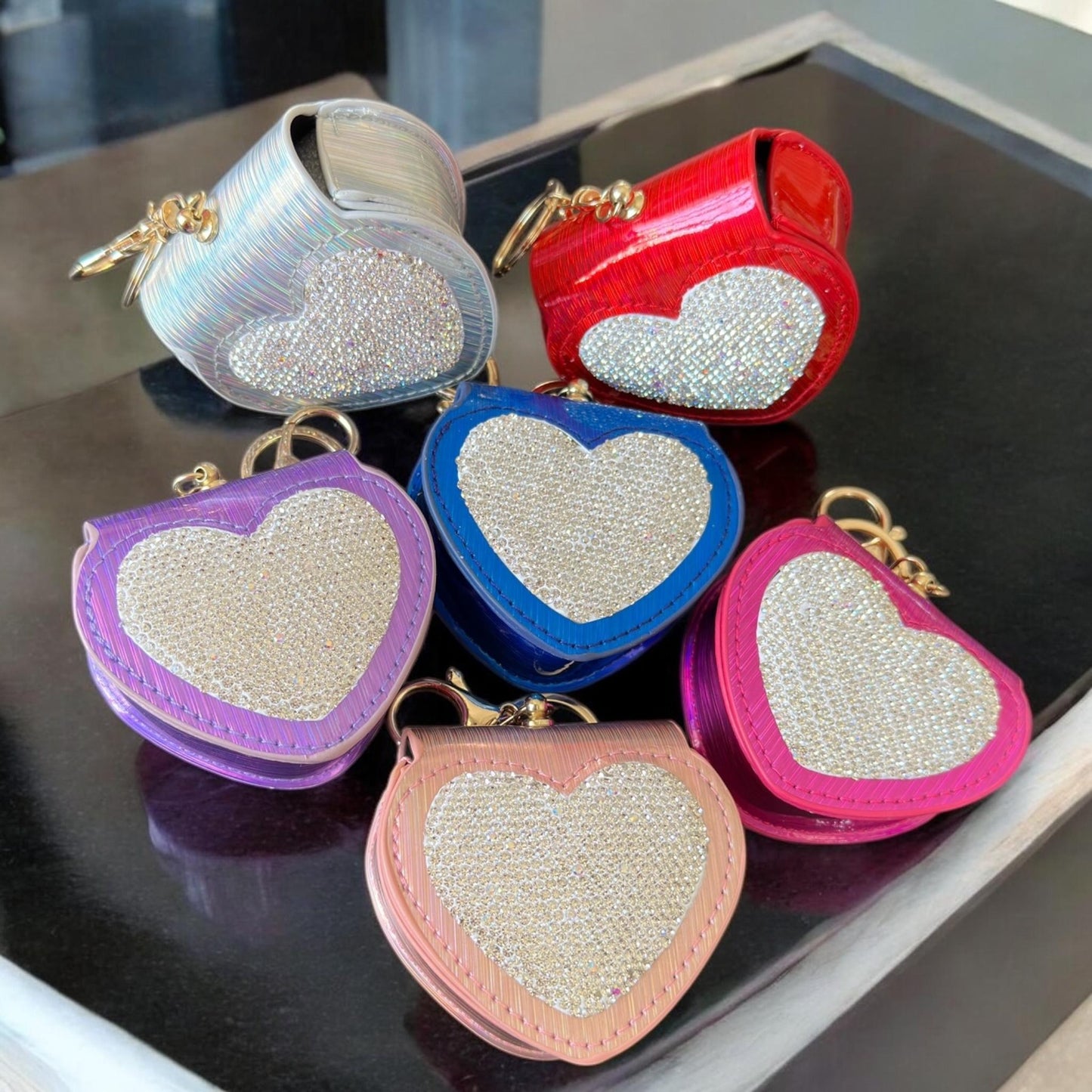 3 Monedero Corazon con Pedrería $59 c/u