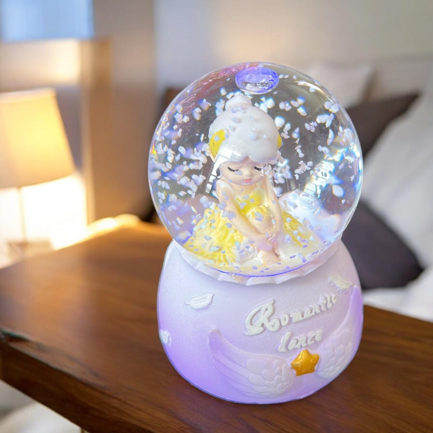 Mini Bola de Nieve Alitas con Luz