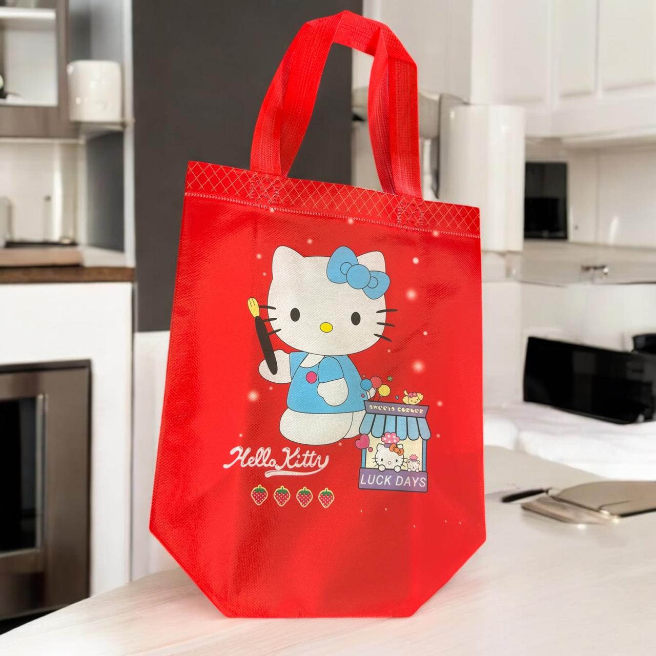 12 Bolsa Plastificada Sanrio  $5.9 c/u