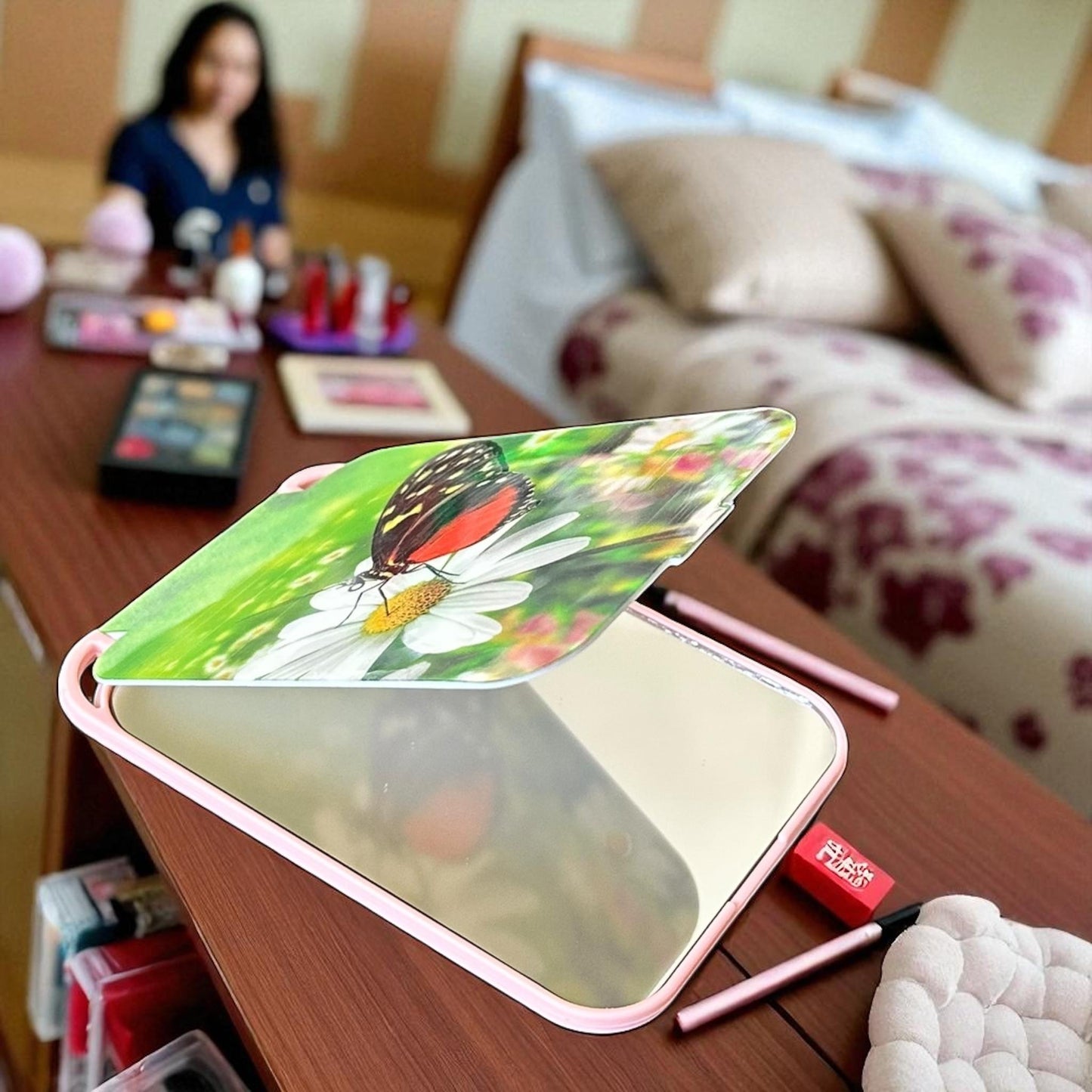 12 Espejos de Bolsillo Muñecas/Mariposas $9 c/u