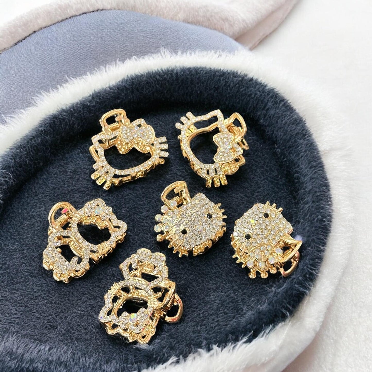 12 Mini Pinzas Kitty Pedreria $8 c/u