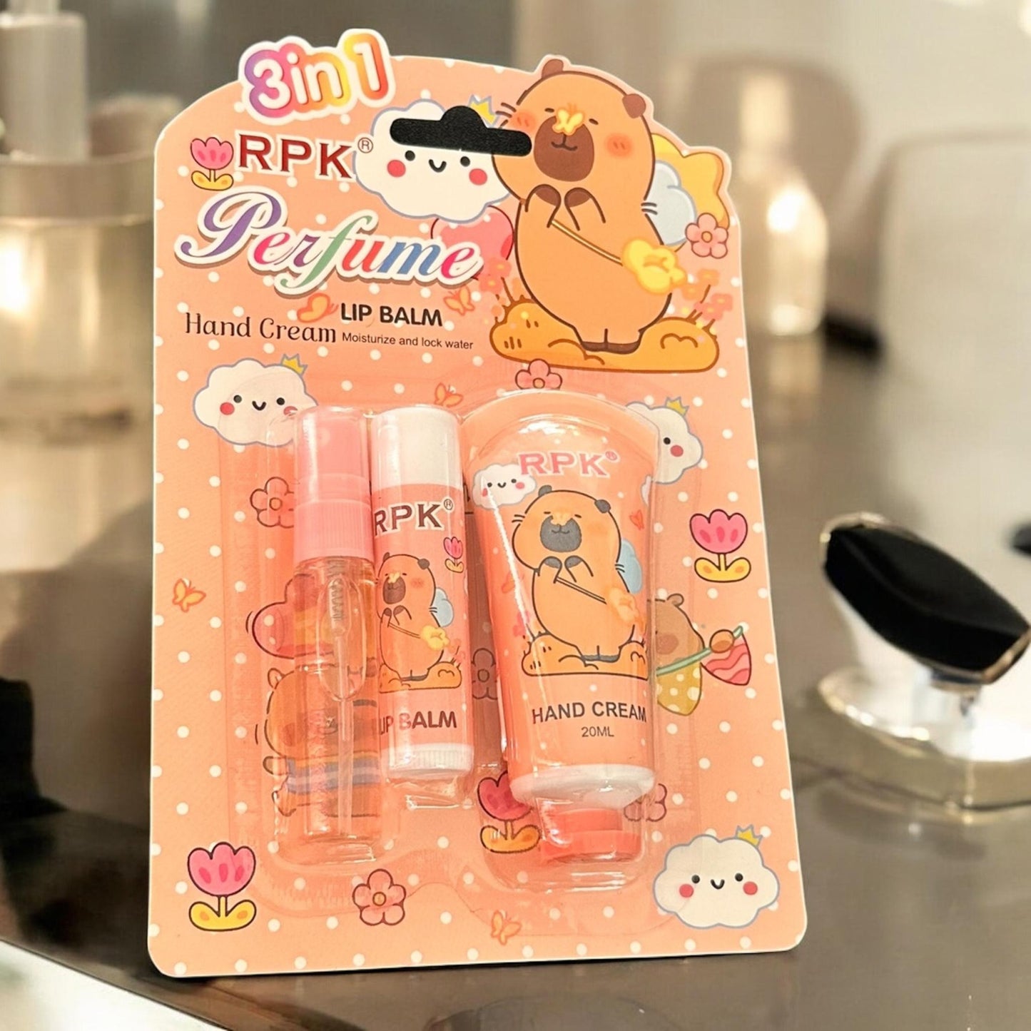 12 Sets Capibaras Locion, Crema, Balsamo Infantil $18 c/u