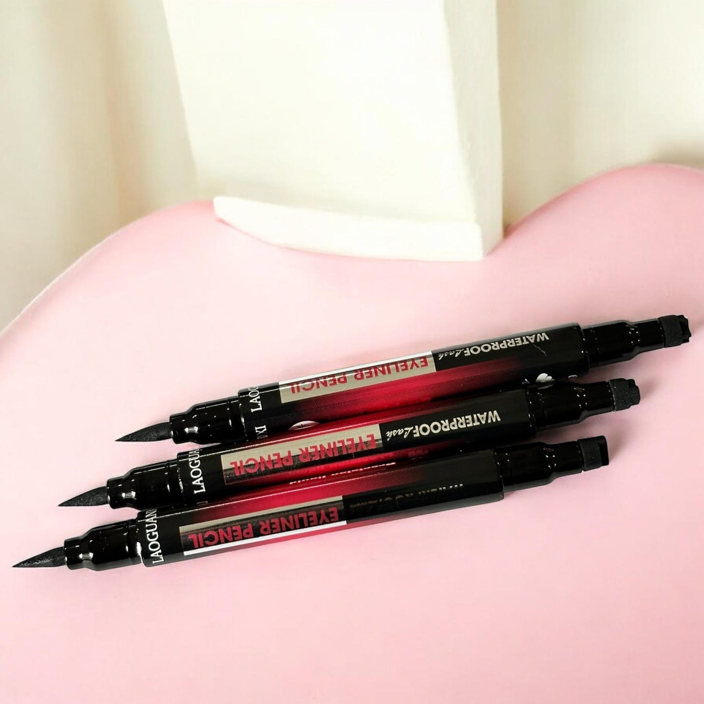 24 Delineadores 36H con Sellos $8.5 c/u