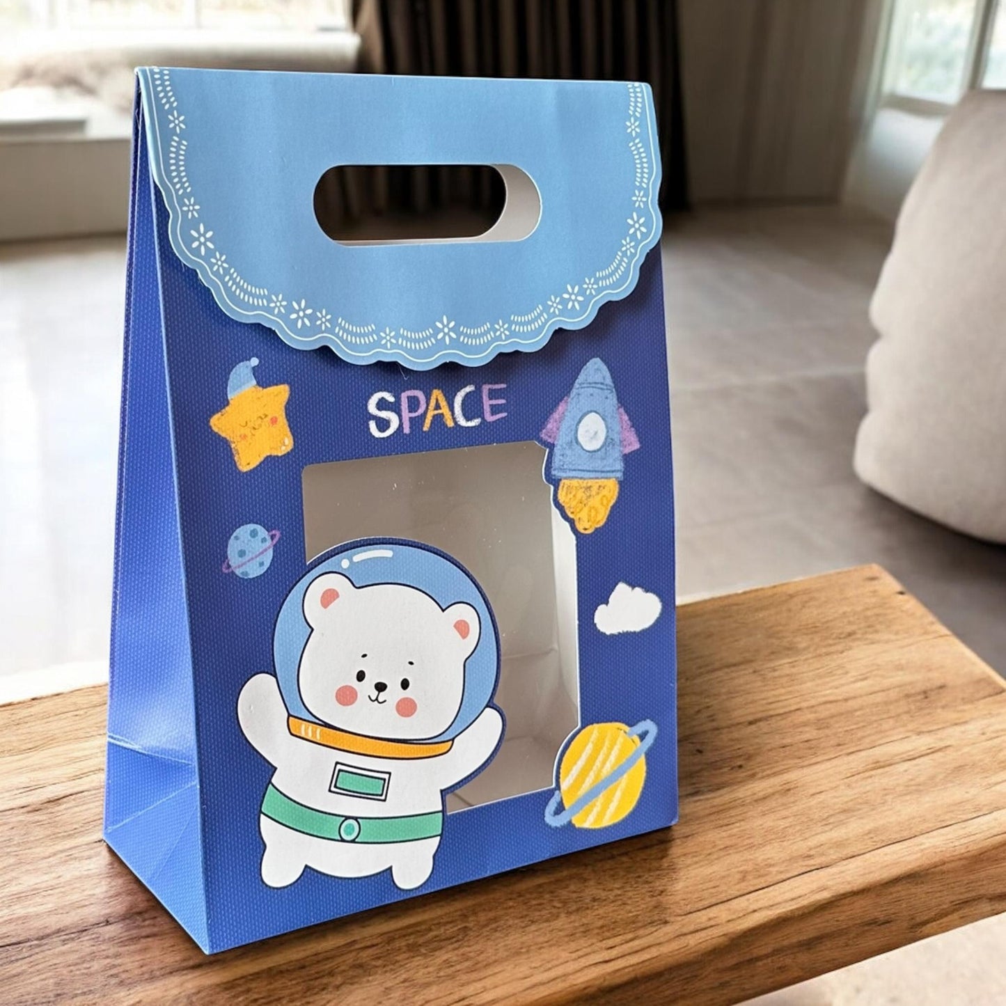 12 Bolsas de Regalo con Ventanilla y Velcro Mediana  $7.2 c/u