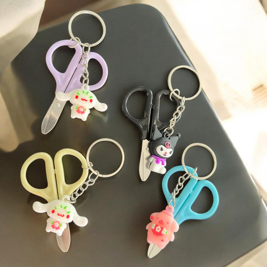 12 Llaveros Tijeras Sanrio $6.3 c/u