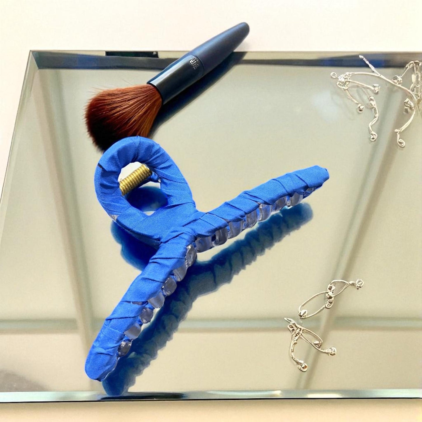 12 Pinzas para Cabello Decoradas con Liston $9.9 c/u