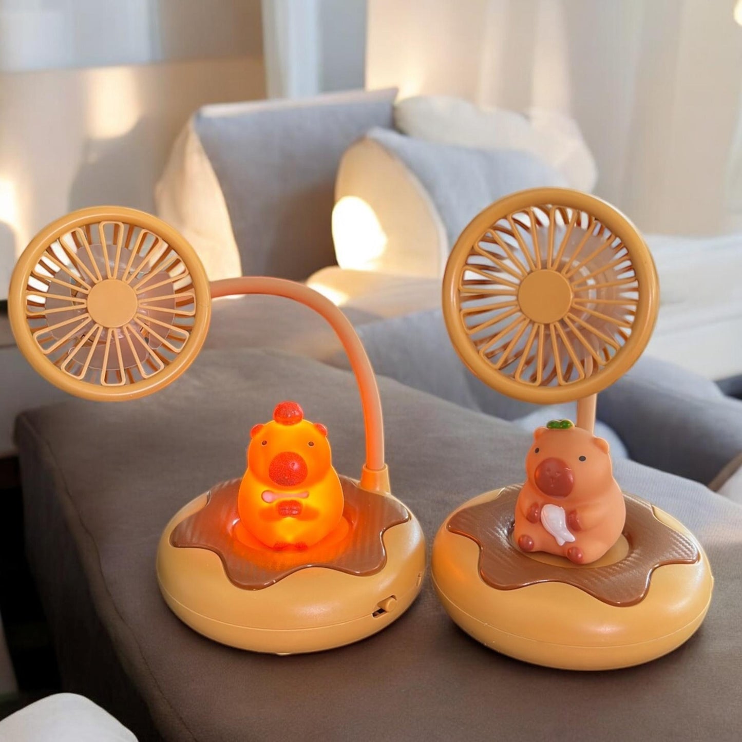 Capibara Lampara Ventilador 2 en 1 con Stickers