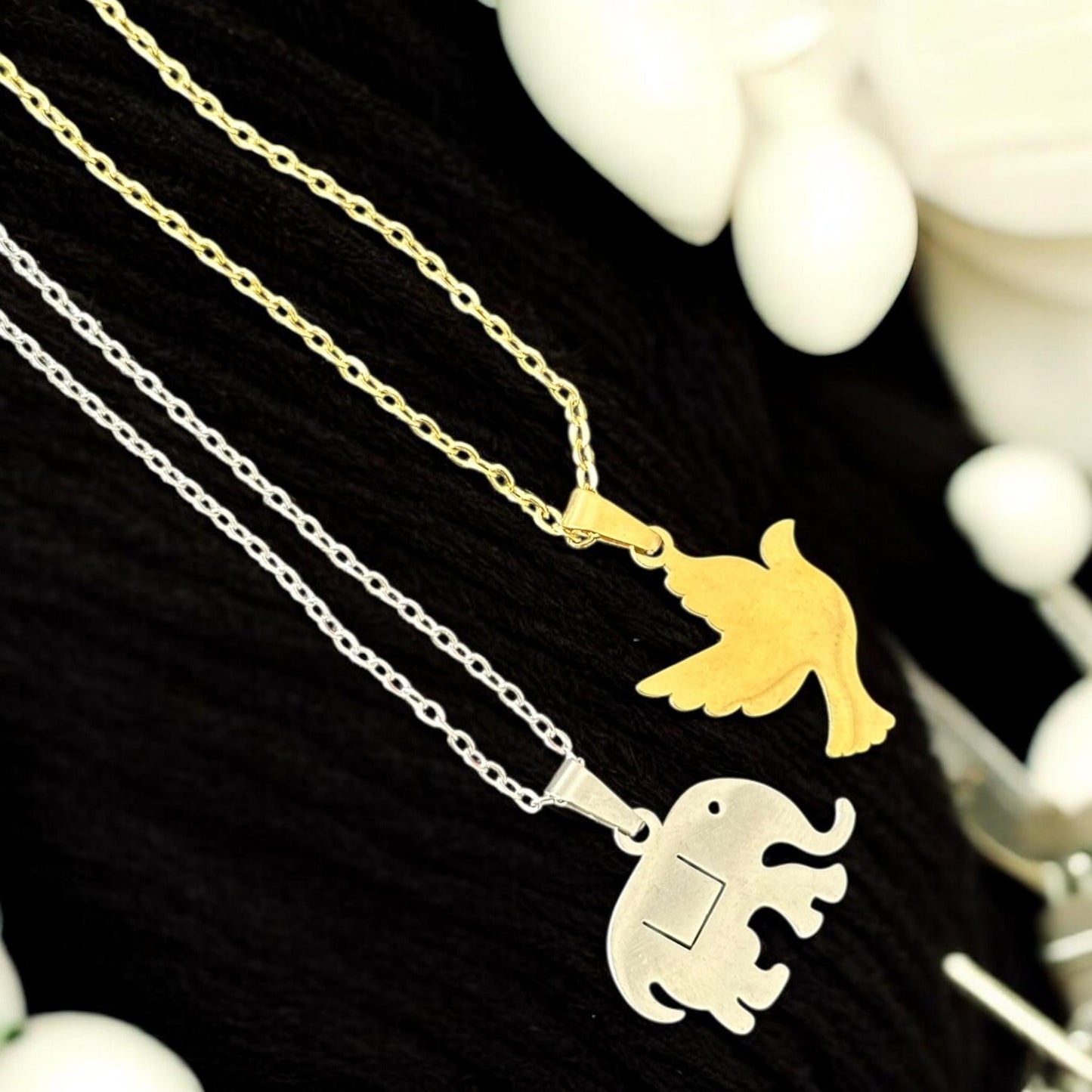 12 Collares con Dije Figuras Dorados/Plateados Acero Inoxidable $9 c/u