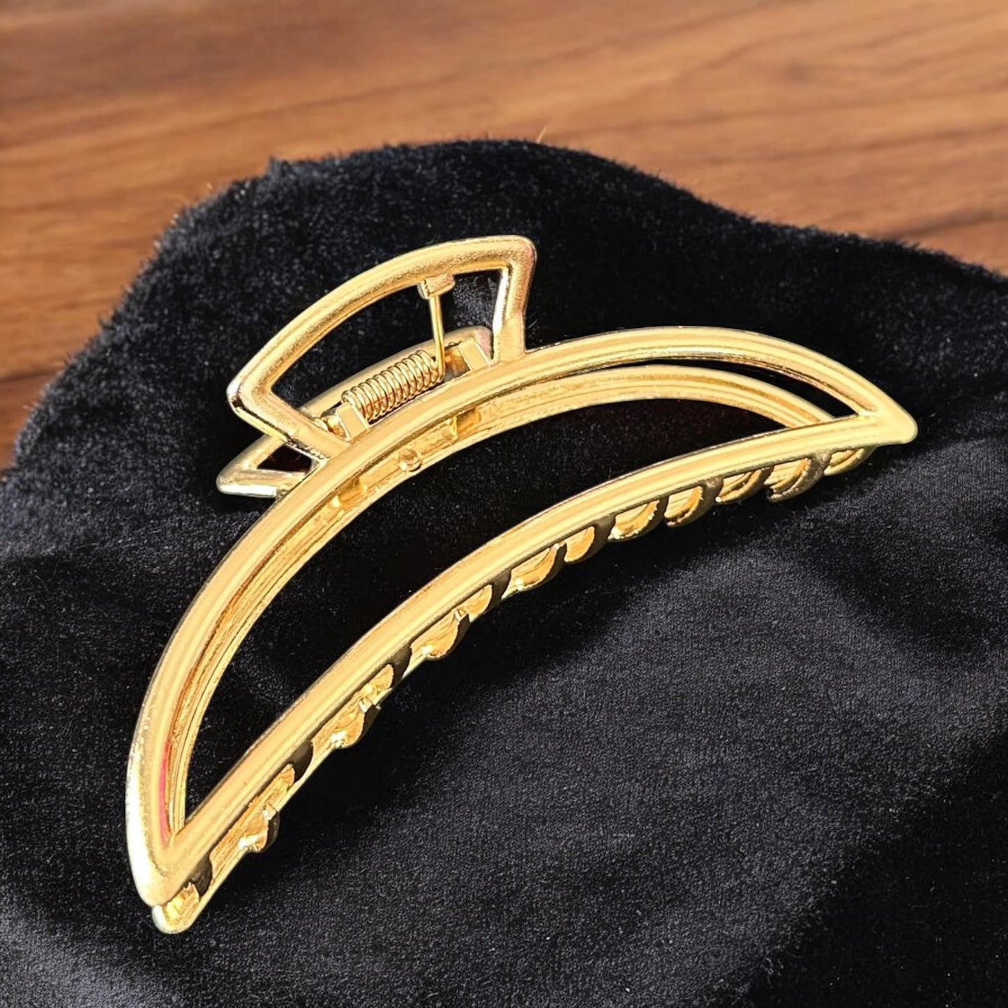 12 Pinzas Doradas Figuras metalicas Grandes $19 c/u