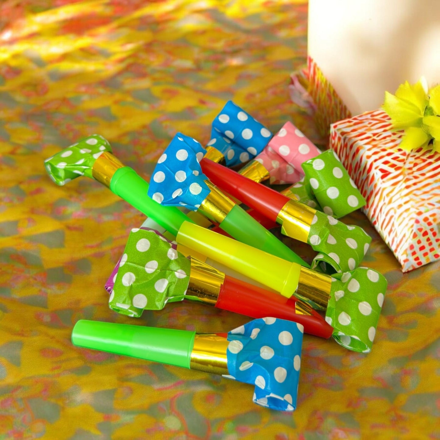 12 Sets "Party Time" Espantasuegra $18.75 c/u