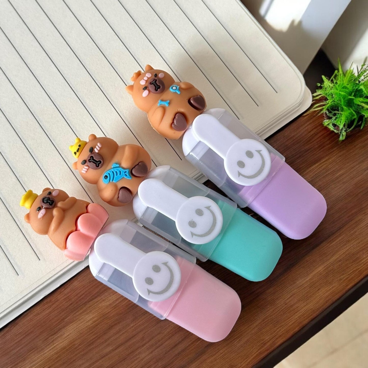 3 Sets de 6 marcatextos Capibaras $45 c/u