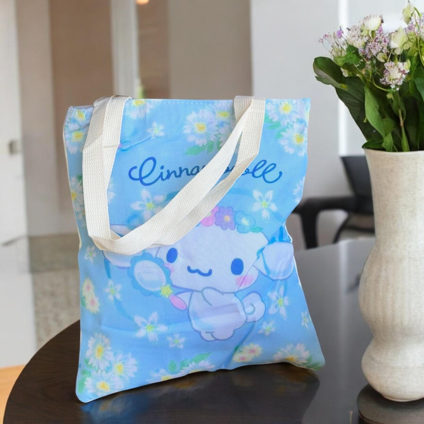 6 Bolsa Sanrio tipo Tote con Cierre $39 c/u