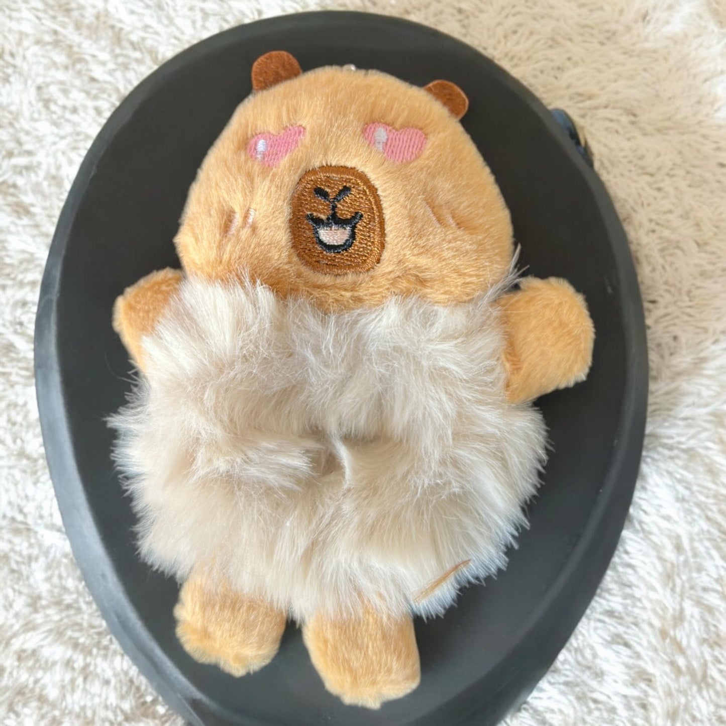 12 Scrunchie Capibara Hermosa para Cabello $13.5 c/u