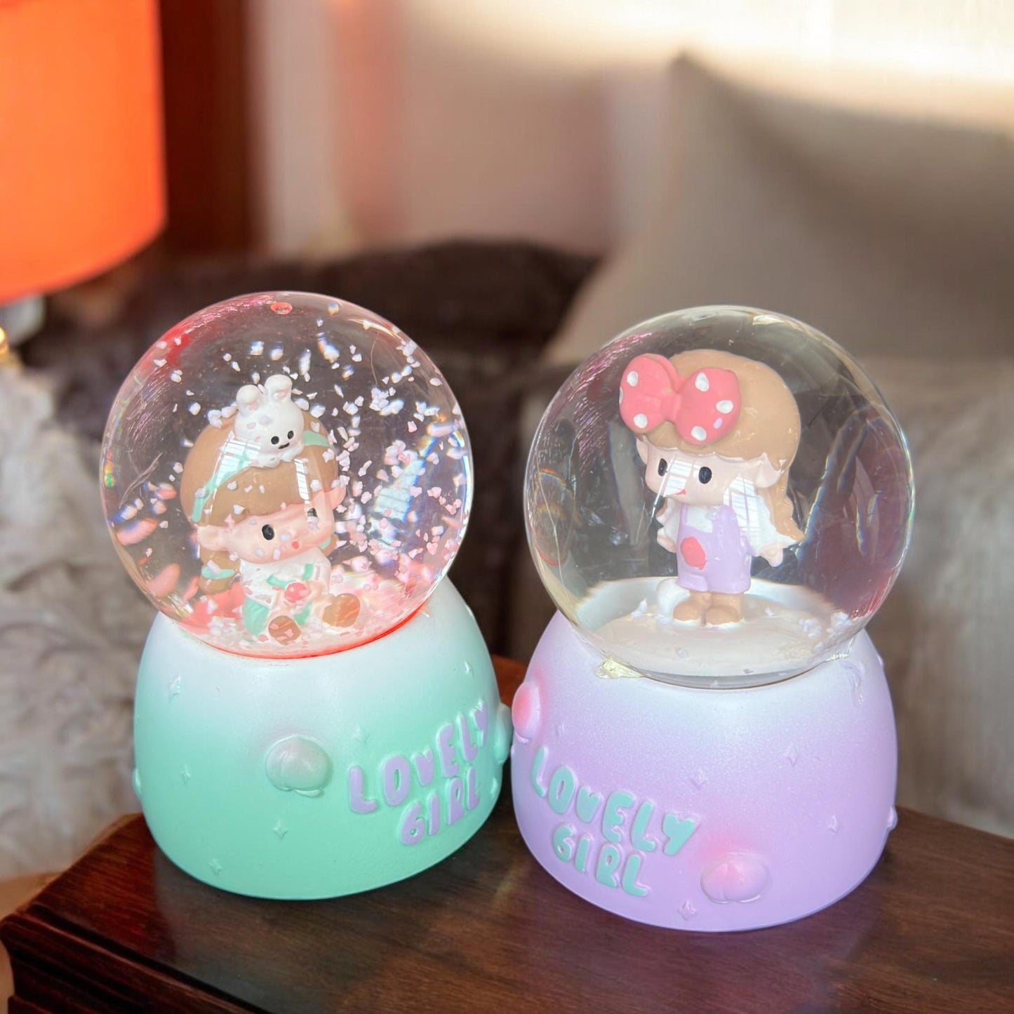 Bola de Cristal Mini Hermosa con Luz