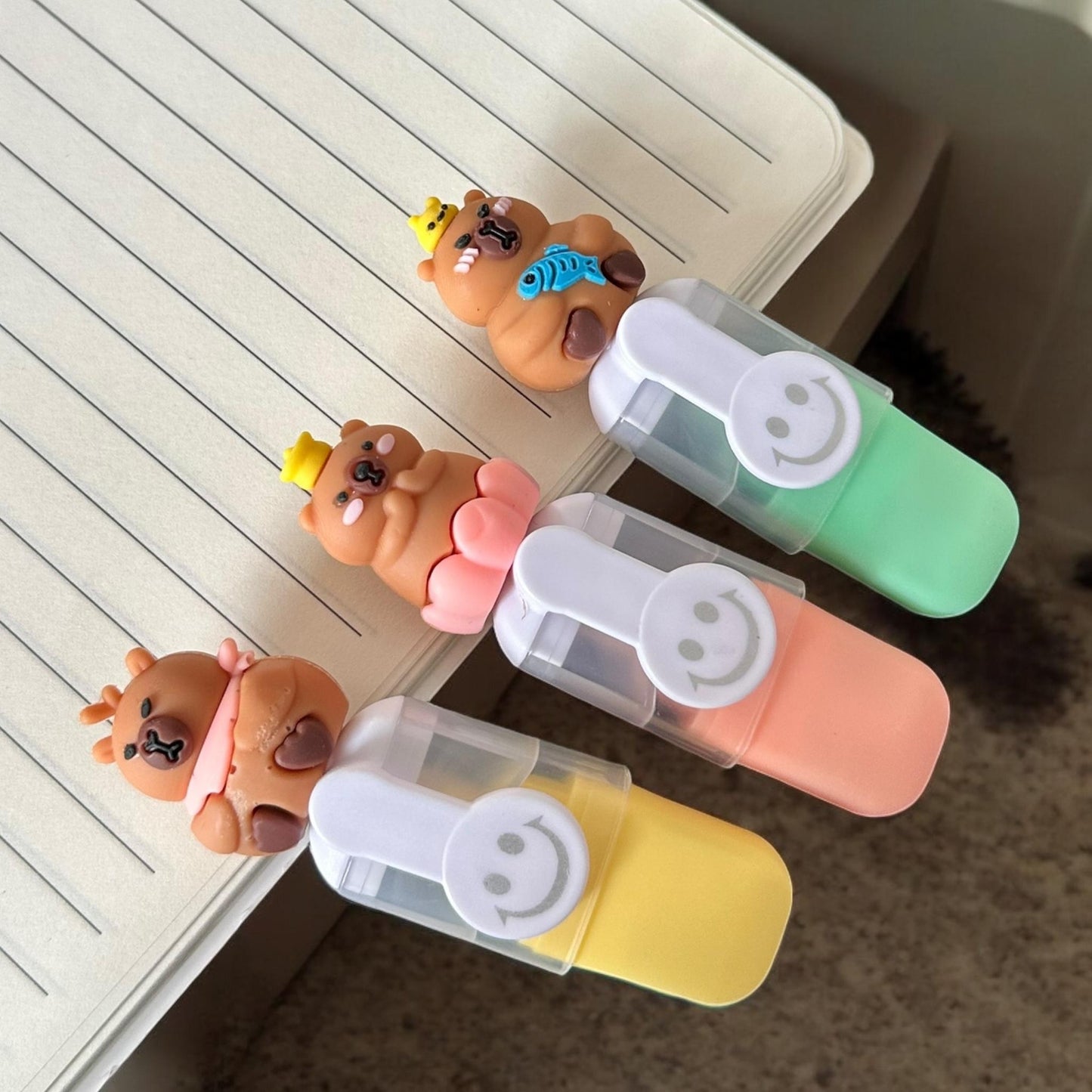 3 Sets de 6 marcatextos Capibaras $45 c/u