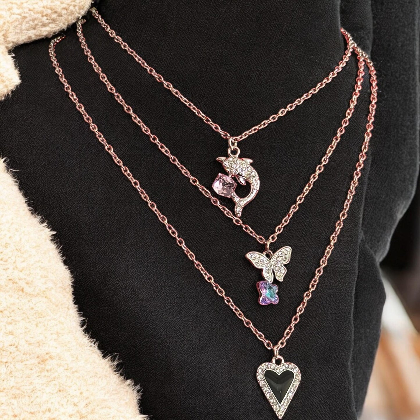 12 Collares Pedreria con Joya $7.5 c/u