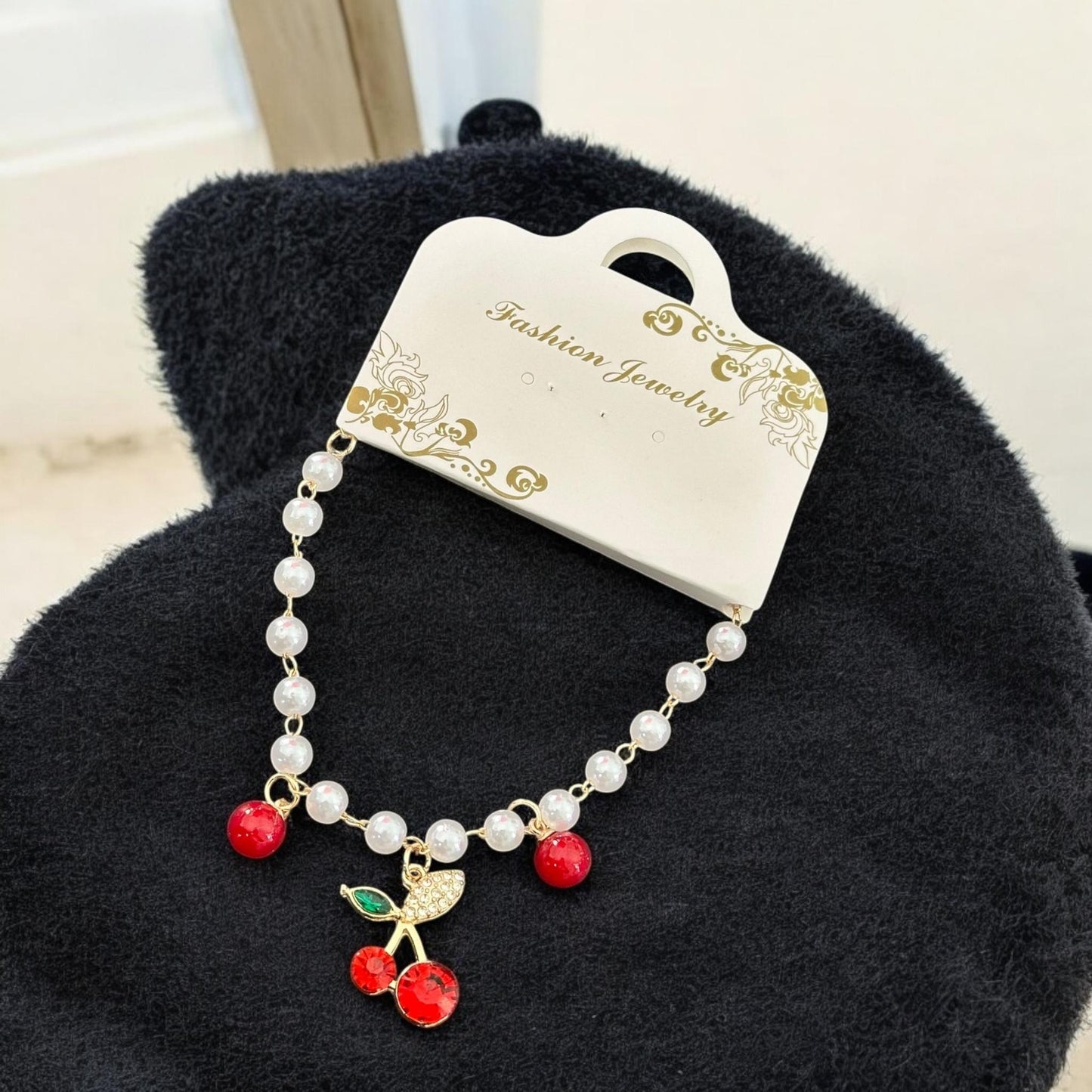 12 Pulseras Cherry con Dije, Perlas $12 c/u