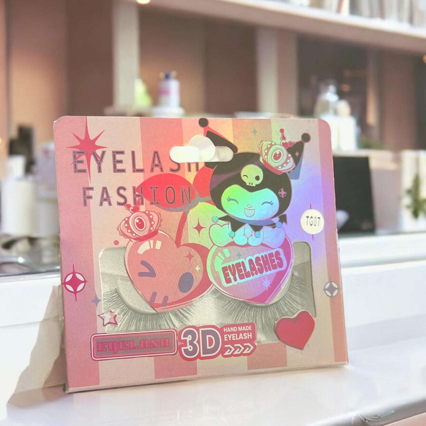 12 Pestañas Postizas Sanrio Kuromi $6.9 c/u