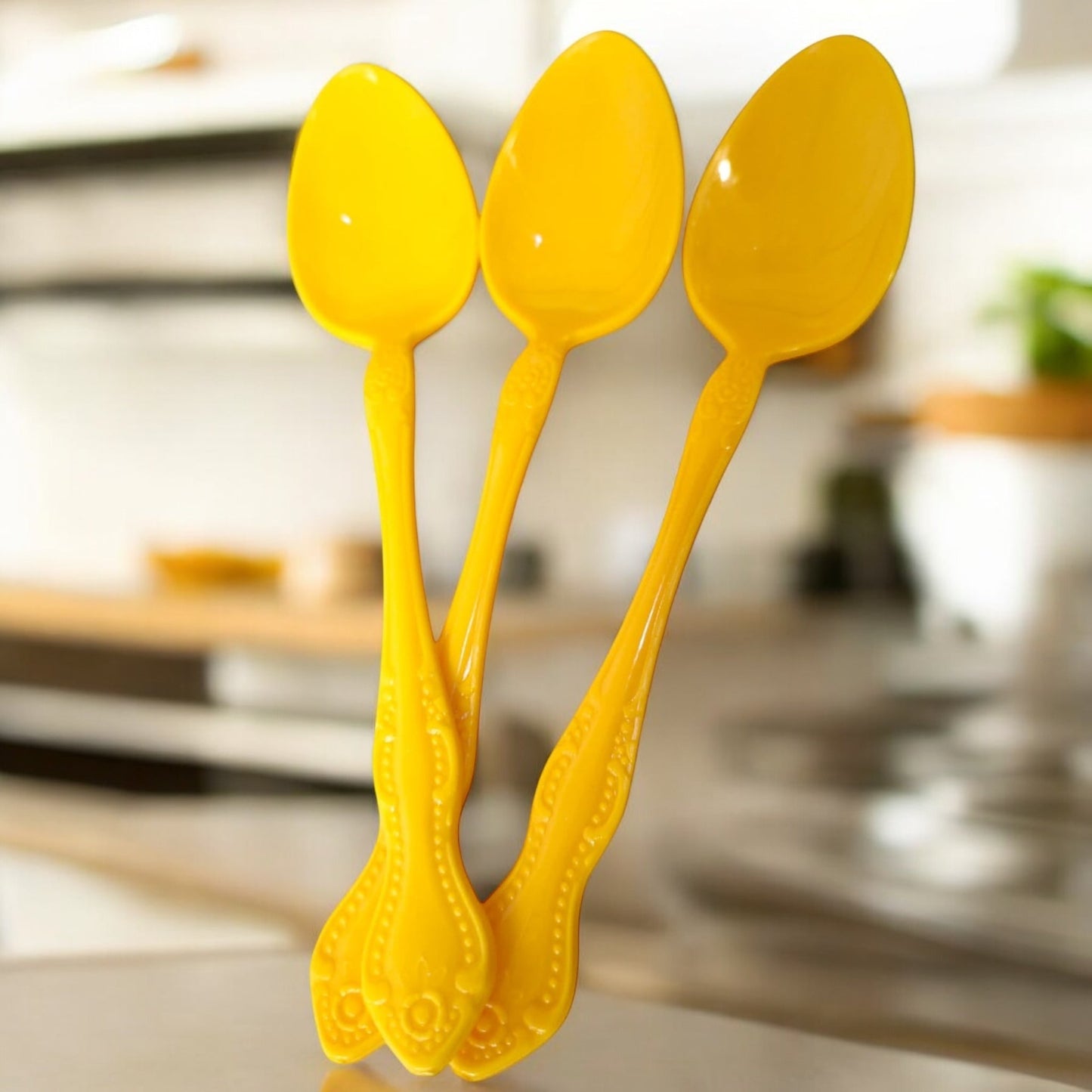 6 Sets 12 piezas cucharas/tenedores de Colores plástico $18 c/u