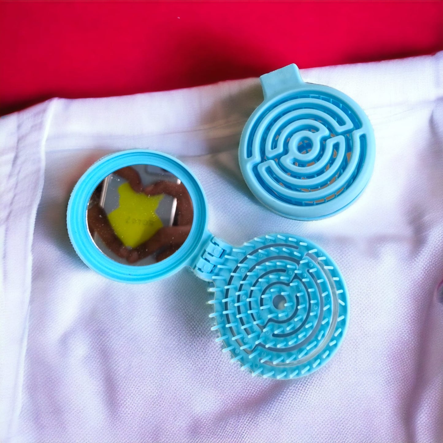 12 Cepillos de bolsillo con espejo $11.56 c/u