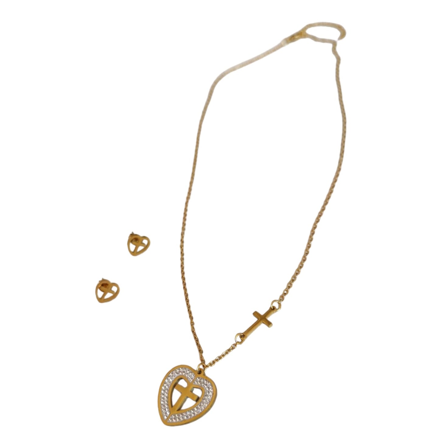 6 Sets de aretes con collares de acero $38C/U