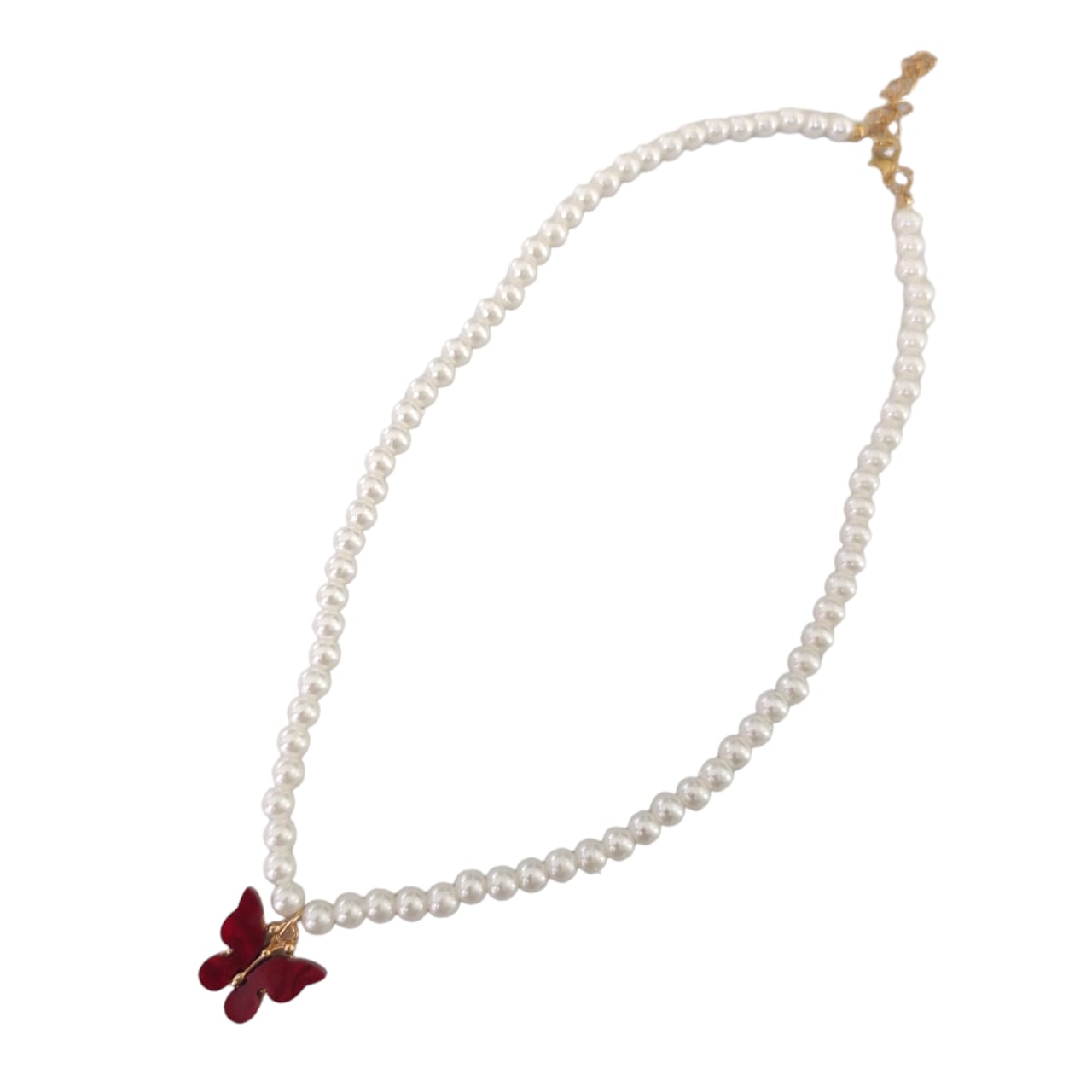 12 Collares con perlas mariposa $9.6 c/u